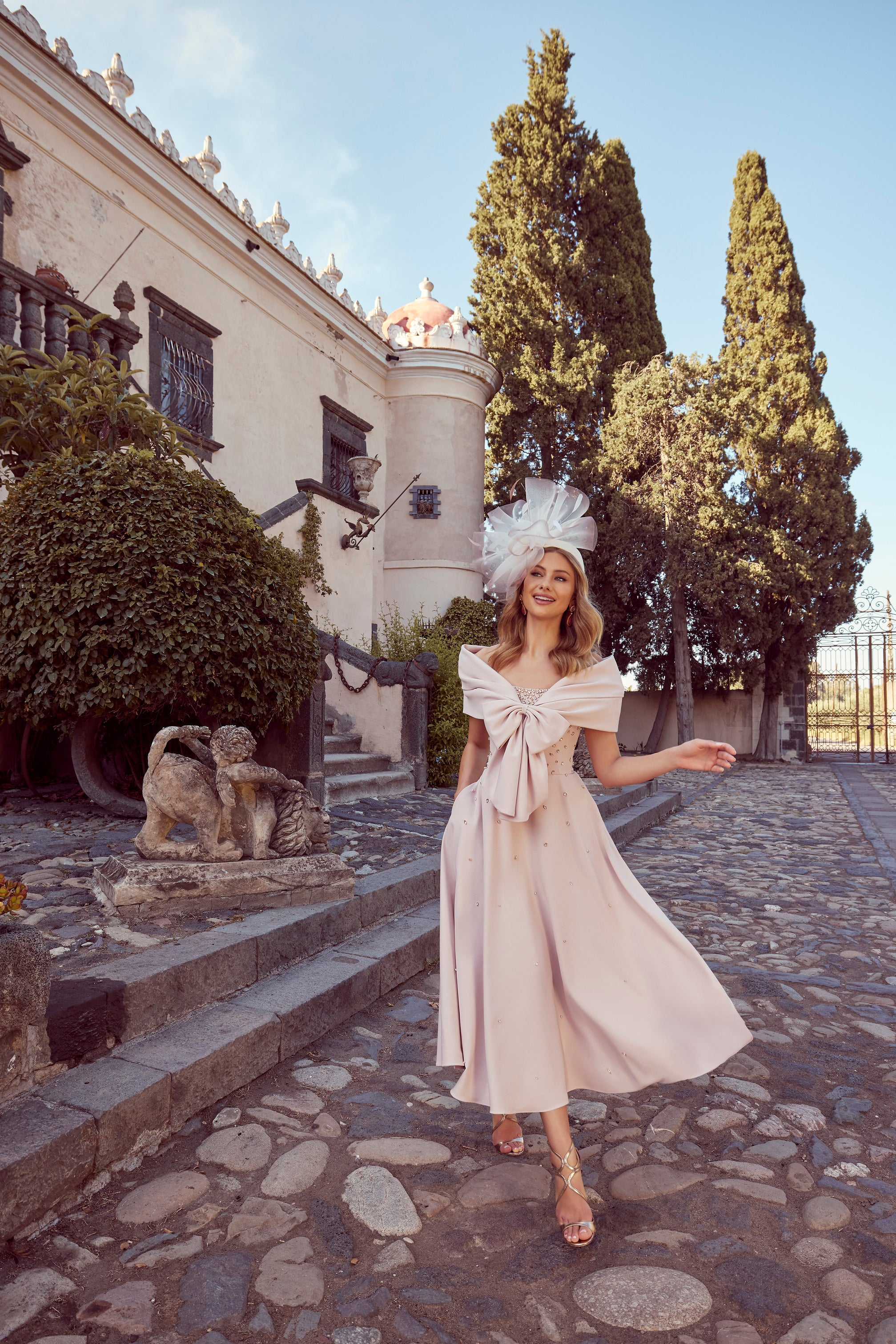 992402 Amore Gowns 992402_070