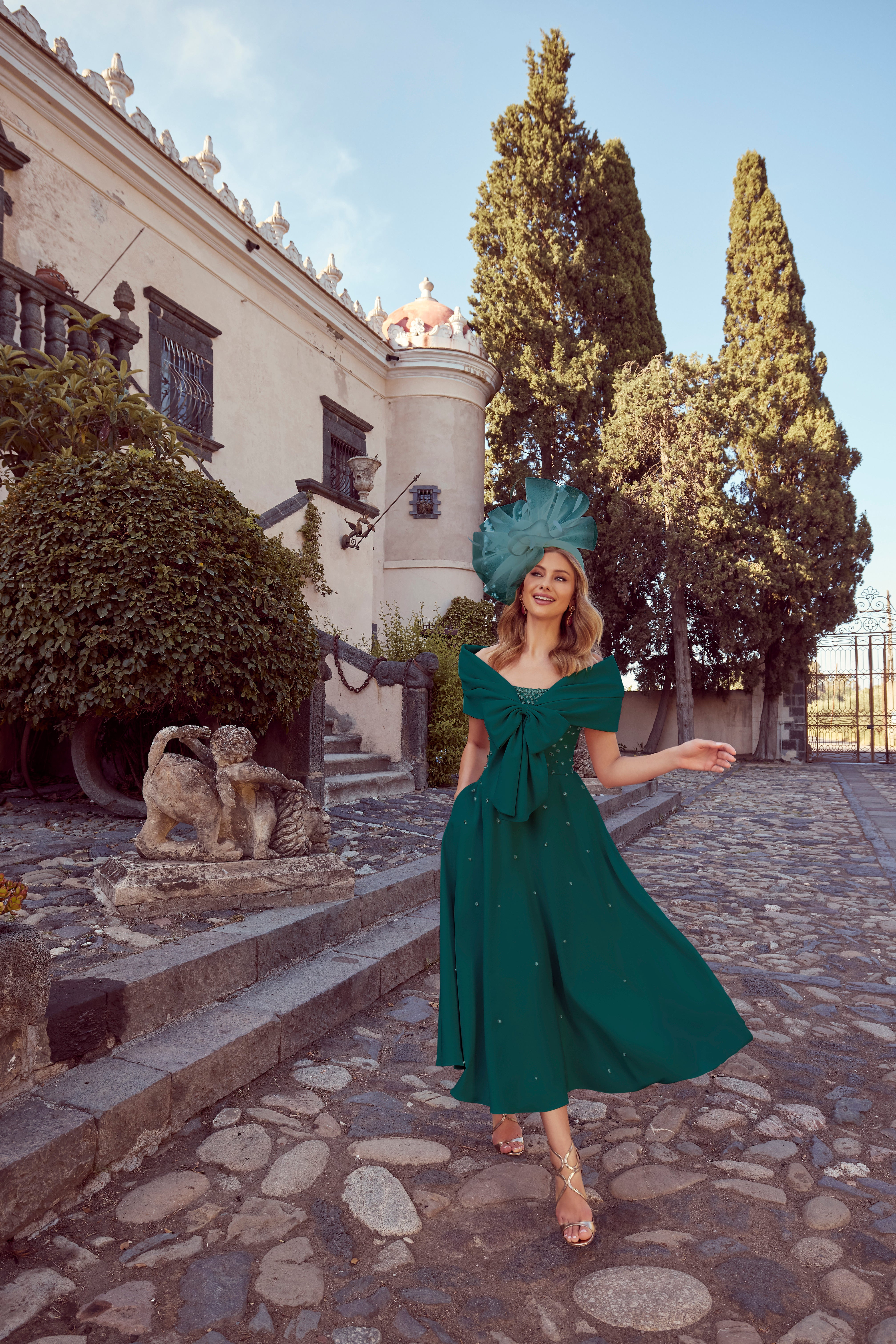 992402 Emerald Amore Gowns 992402_Emerald