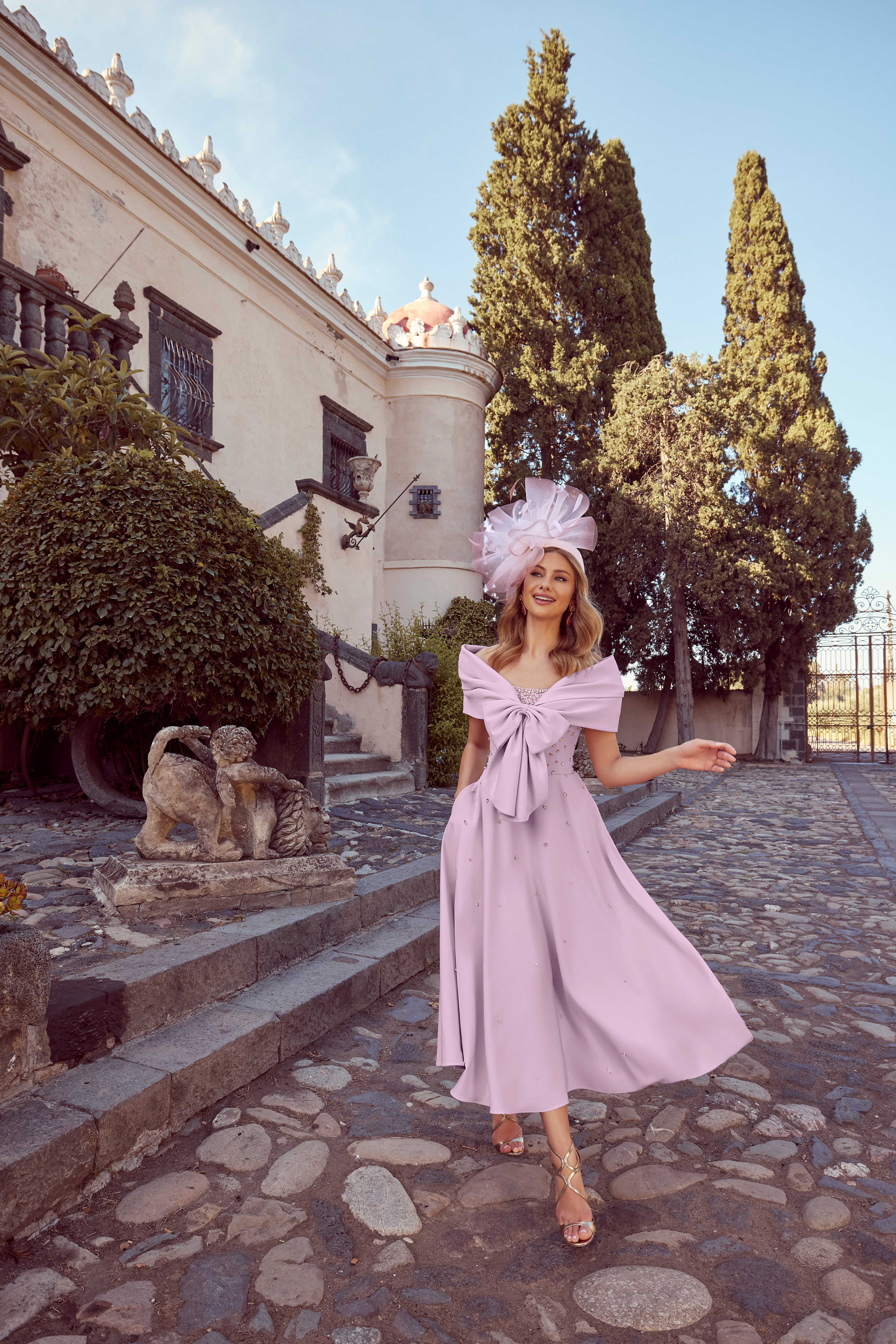 992402 Lavender Amore Gowns 992402_Lavender