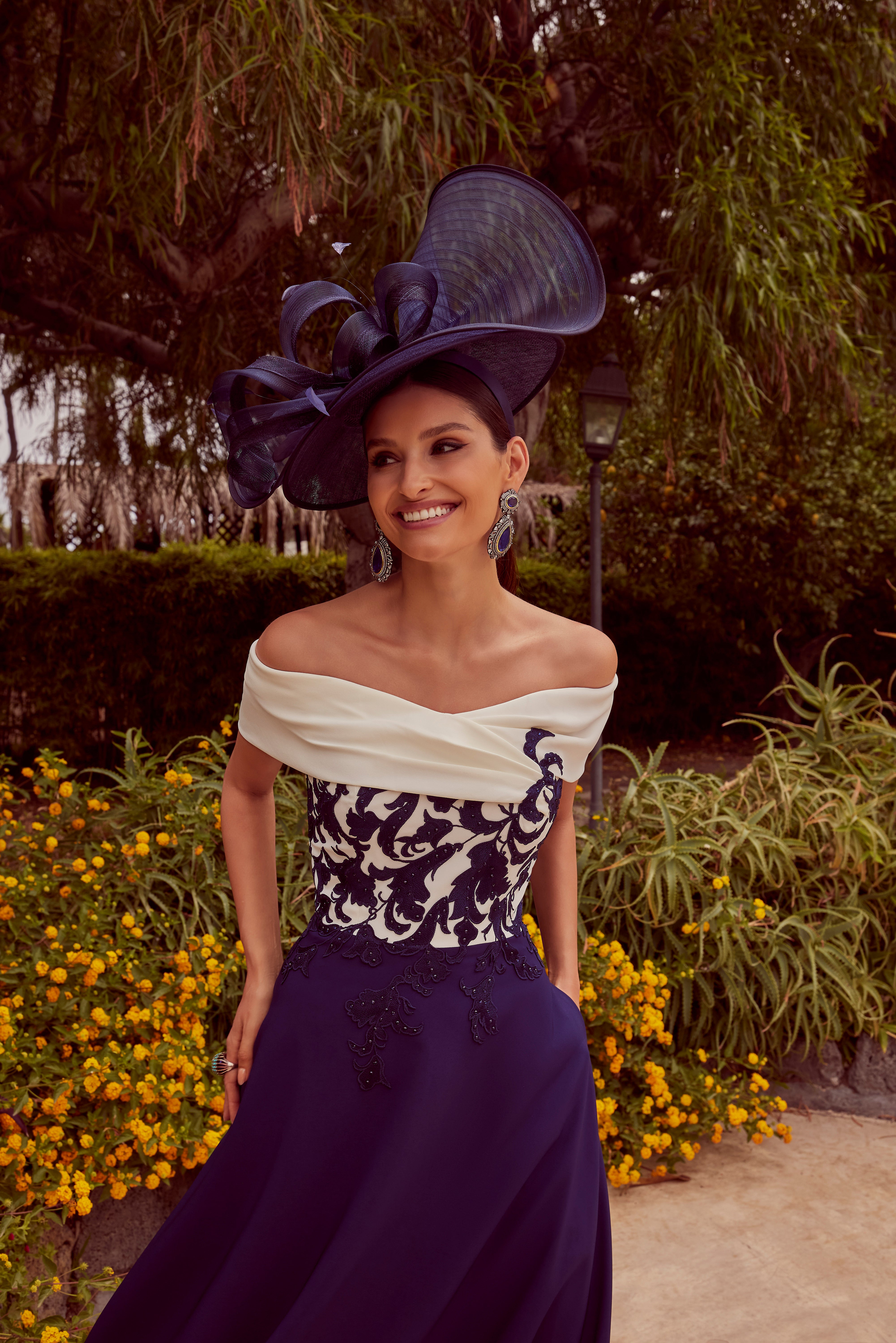 992435 Amore Gowns 992435_008