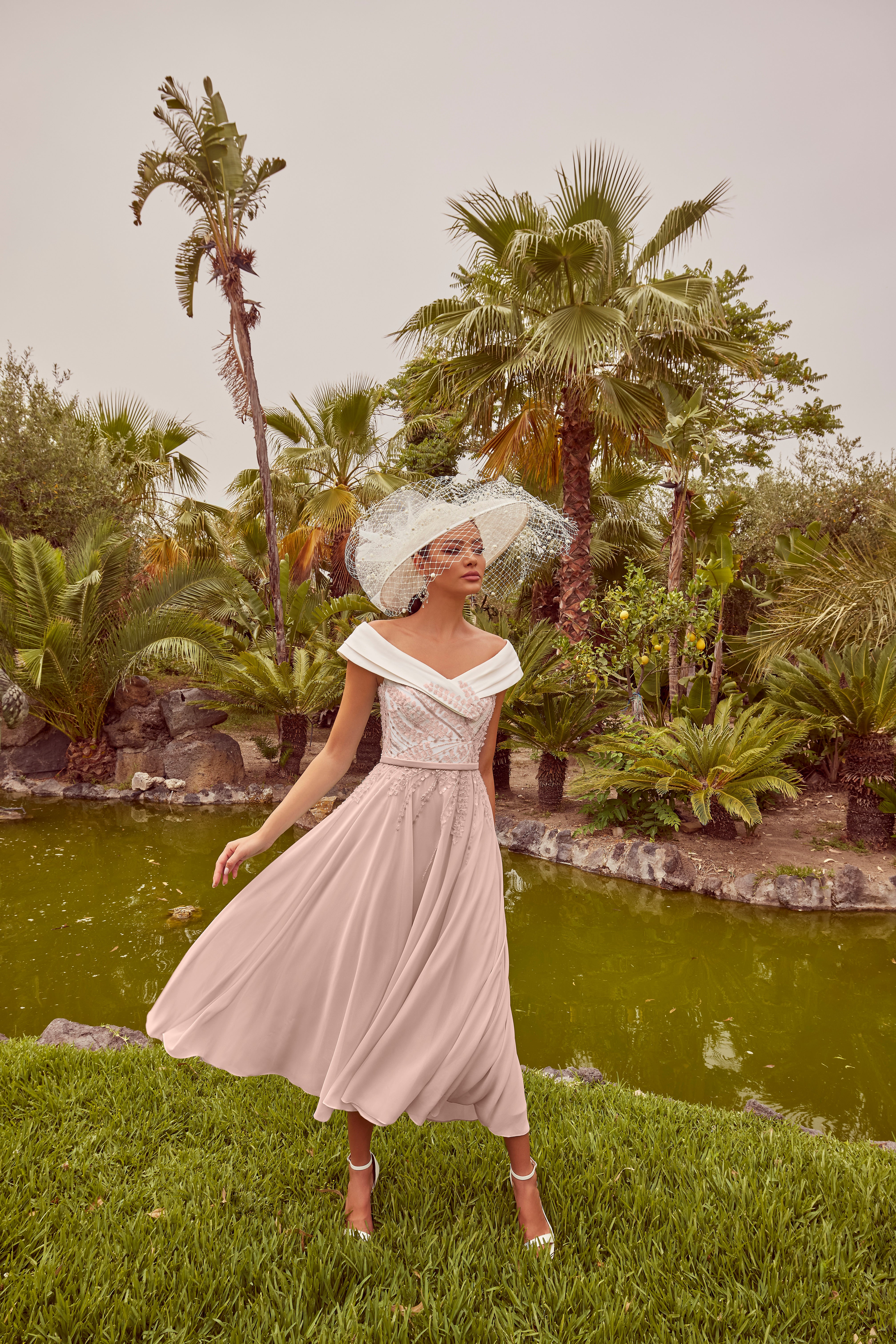 992439 Pink Amore Gowns 992439_Pink_Ivory