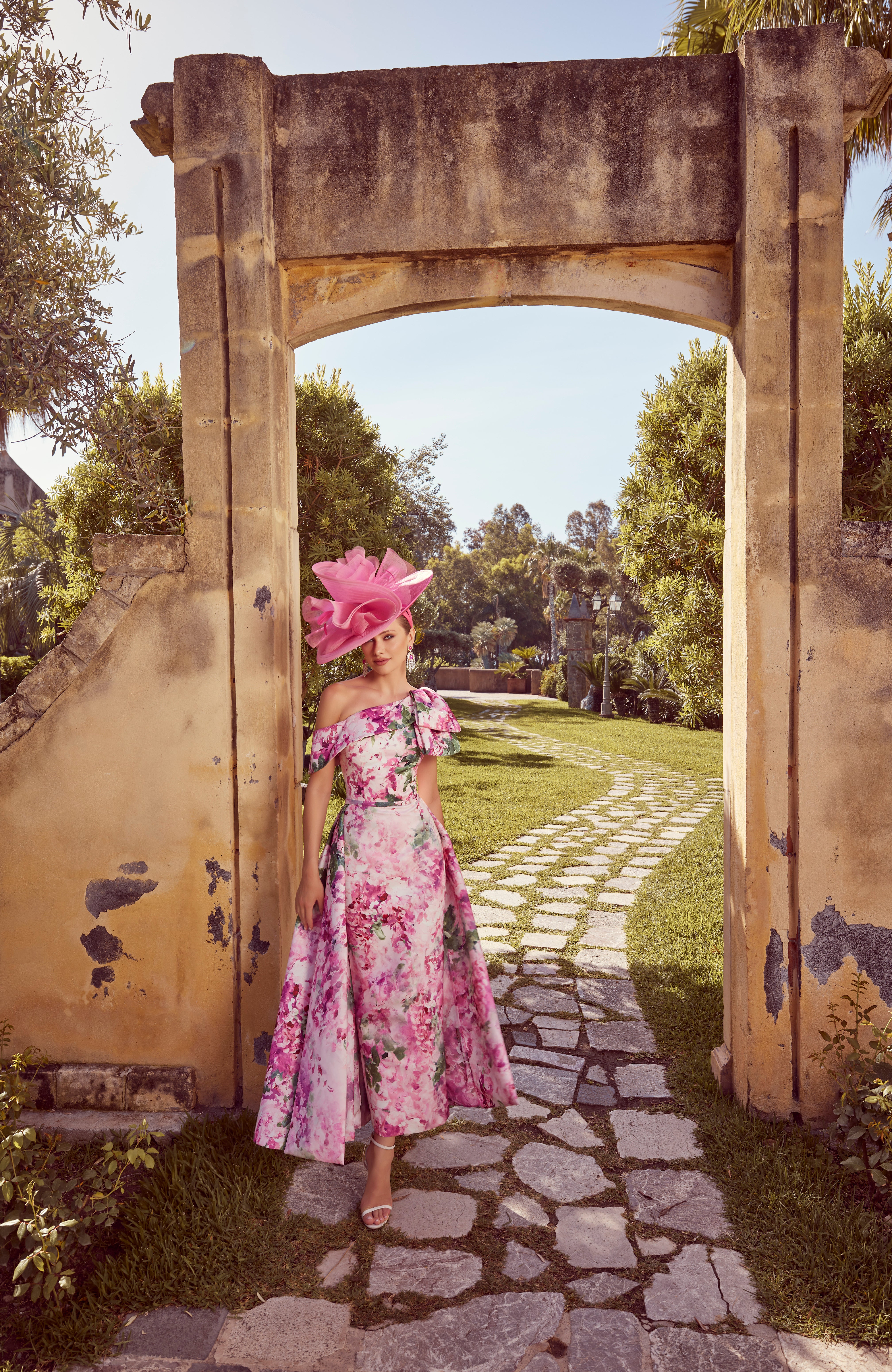 992463 Amore Gowns 992463_017