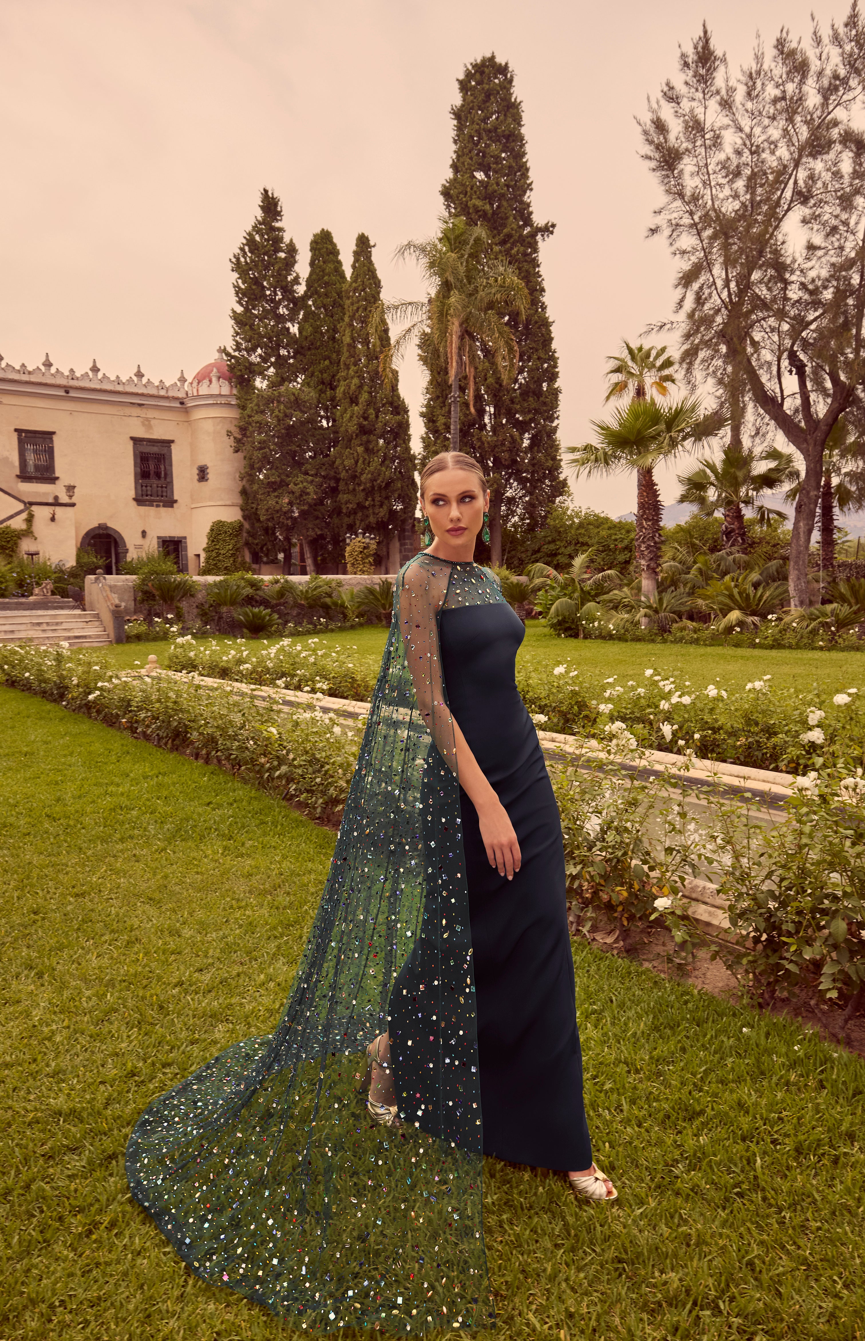 992464 Black Amore Gowns 992464_Black