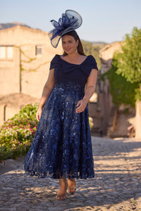992480 Amore Gowns 992477_0027_300x300_0e53dd60-3d3d-4377-8757-5818efeb43cd