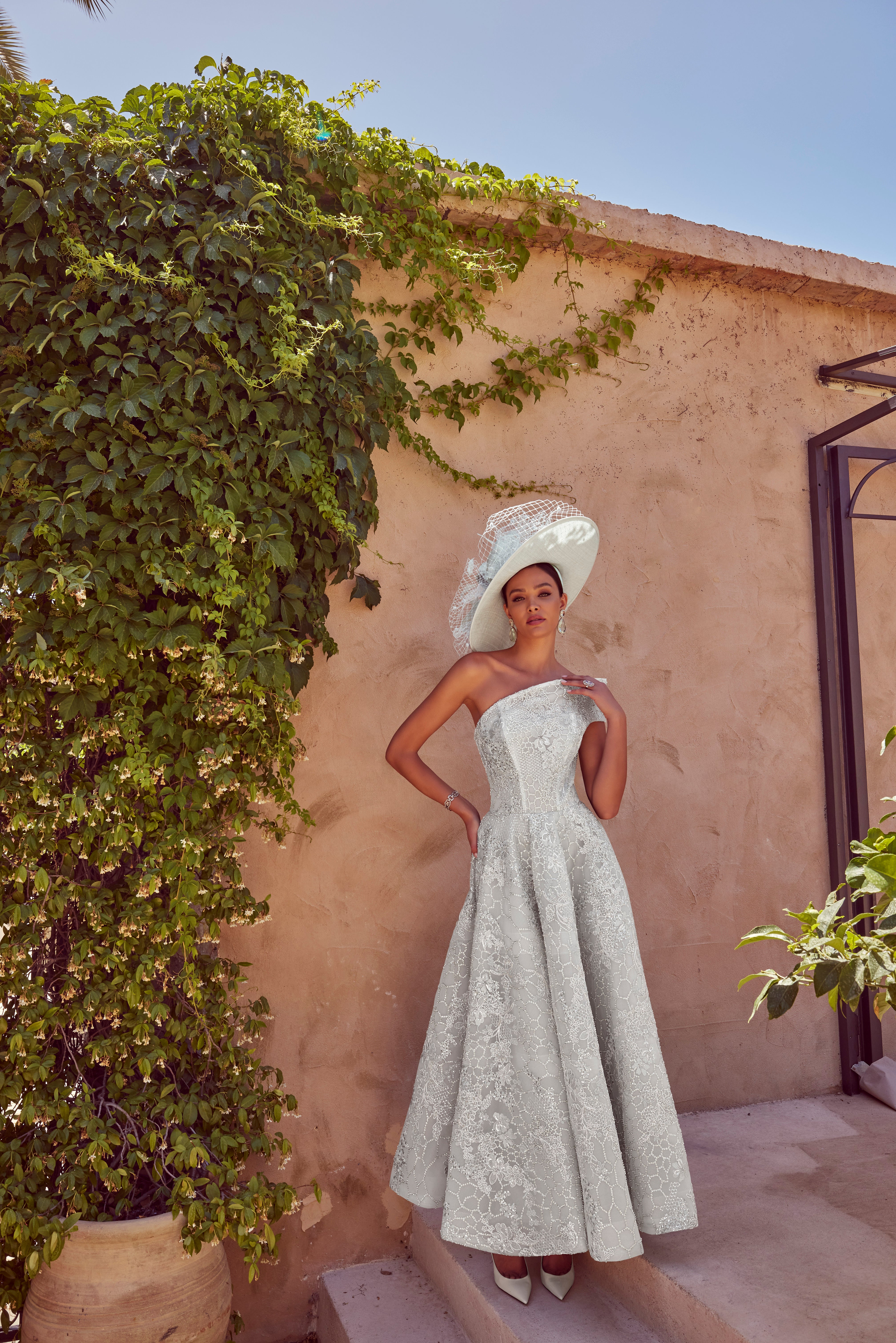 99427 Silver Amore Gowns 99427_006_SILVER