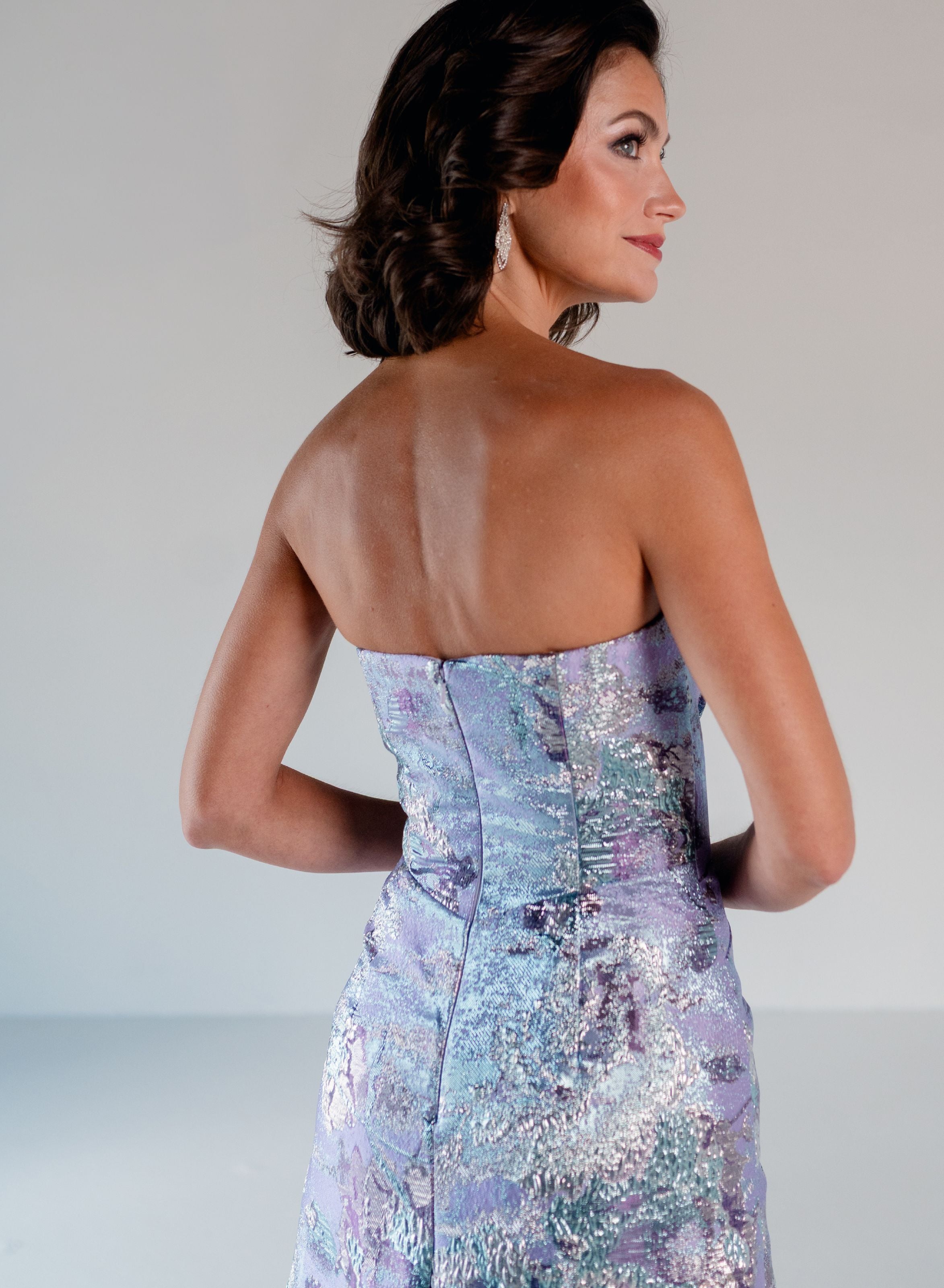 Style: 17317 Amore Gowns 9_4692c5b4-c146-434e-95fc-77fabf503535