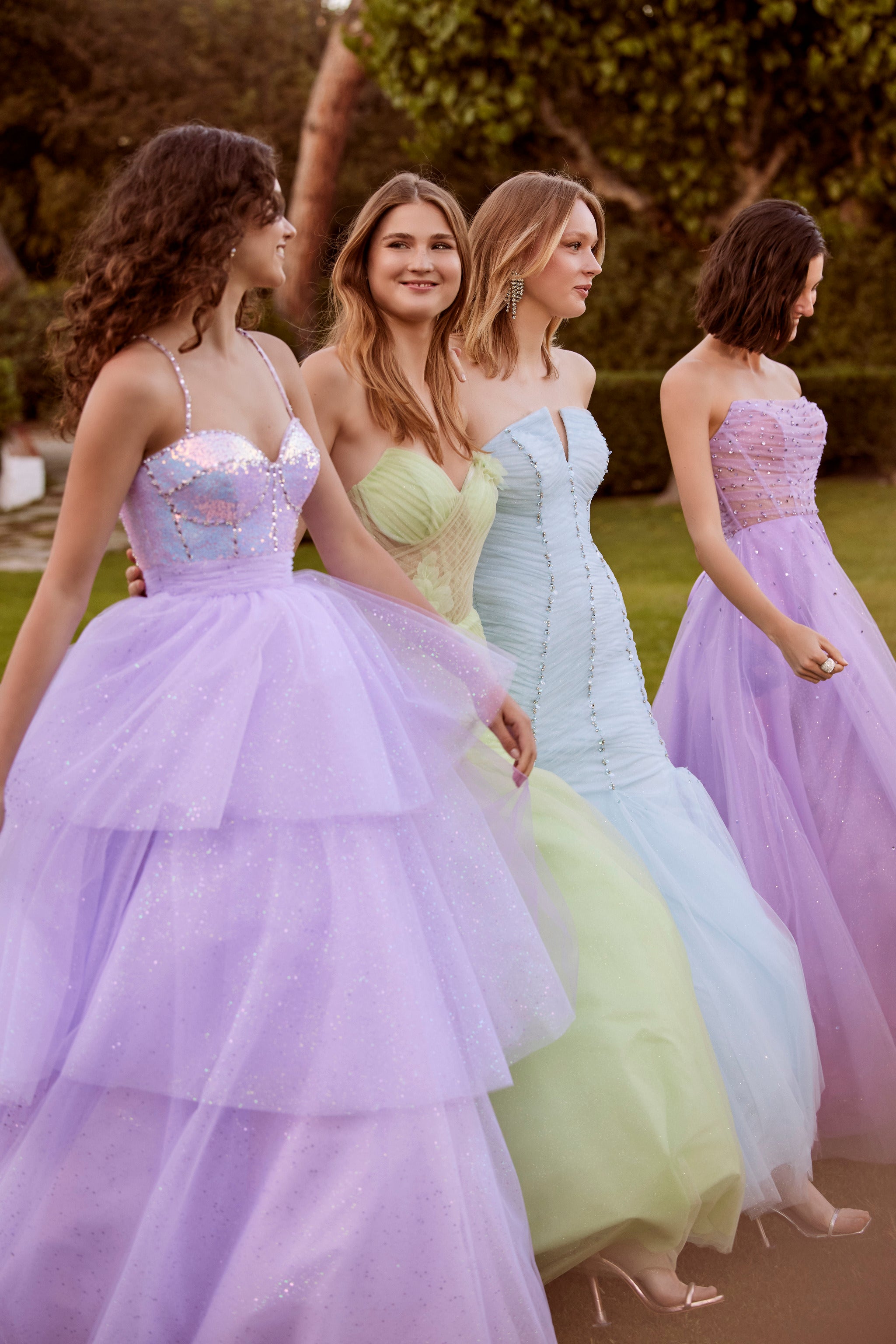 Bella 06 Amore Gowns Bella_06_03142