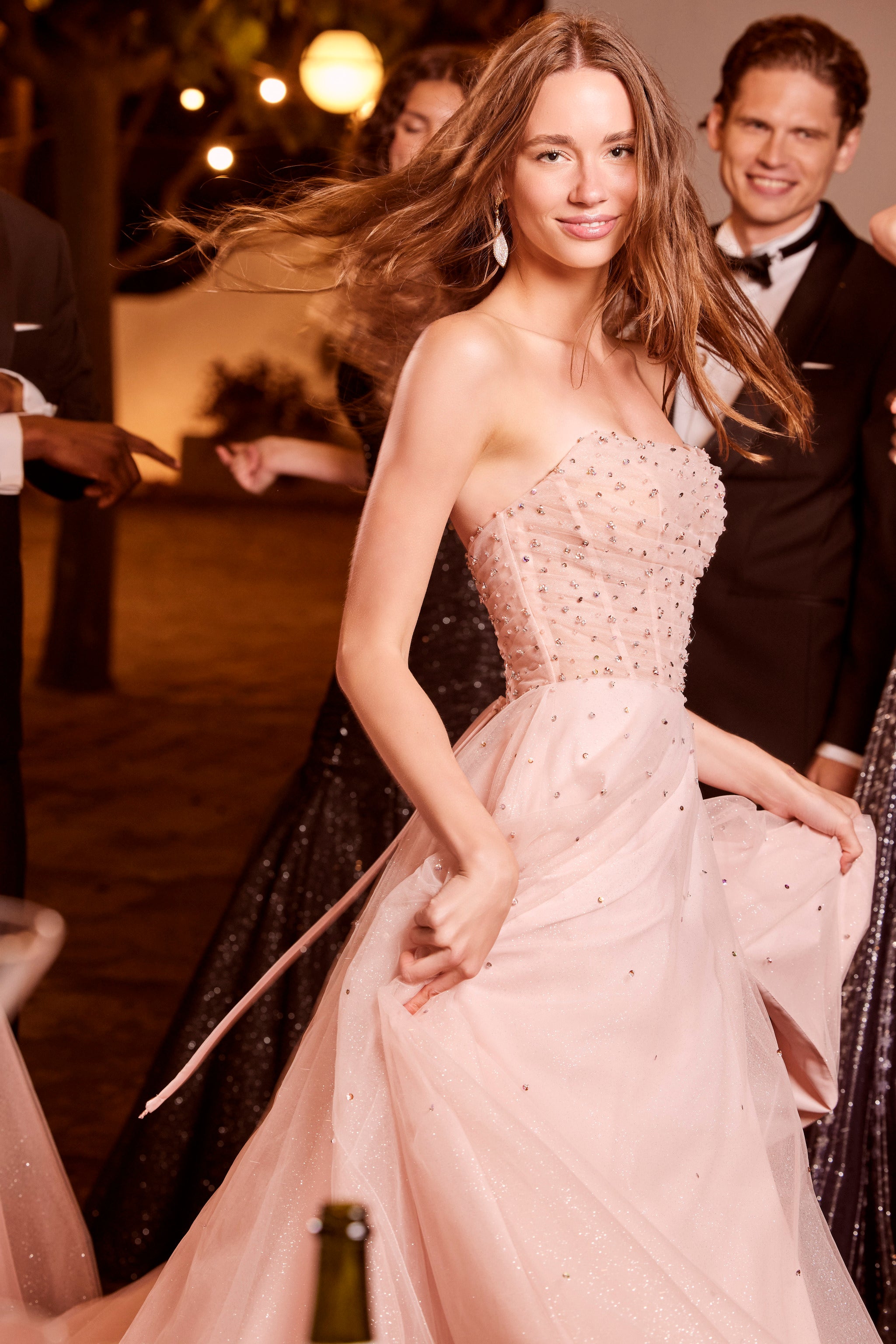 Bella 091 Amore Gowns Bella_09_03692