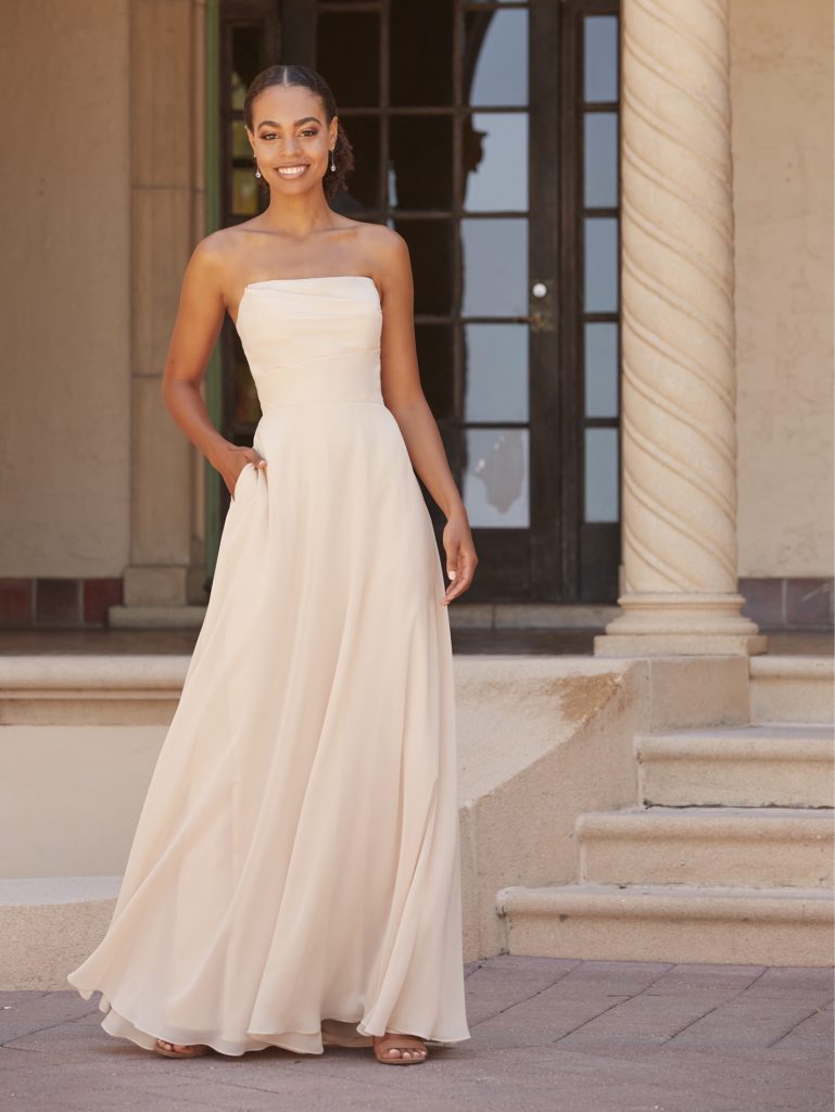 22156 Amore Gowns CW_Celebration_22156_67-769x1024