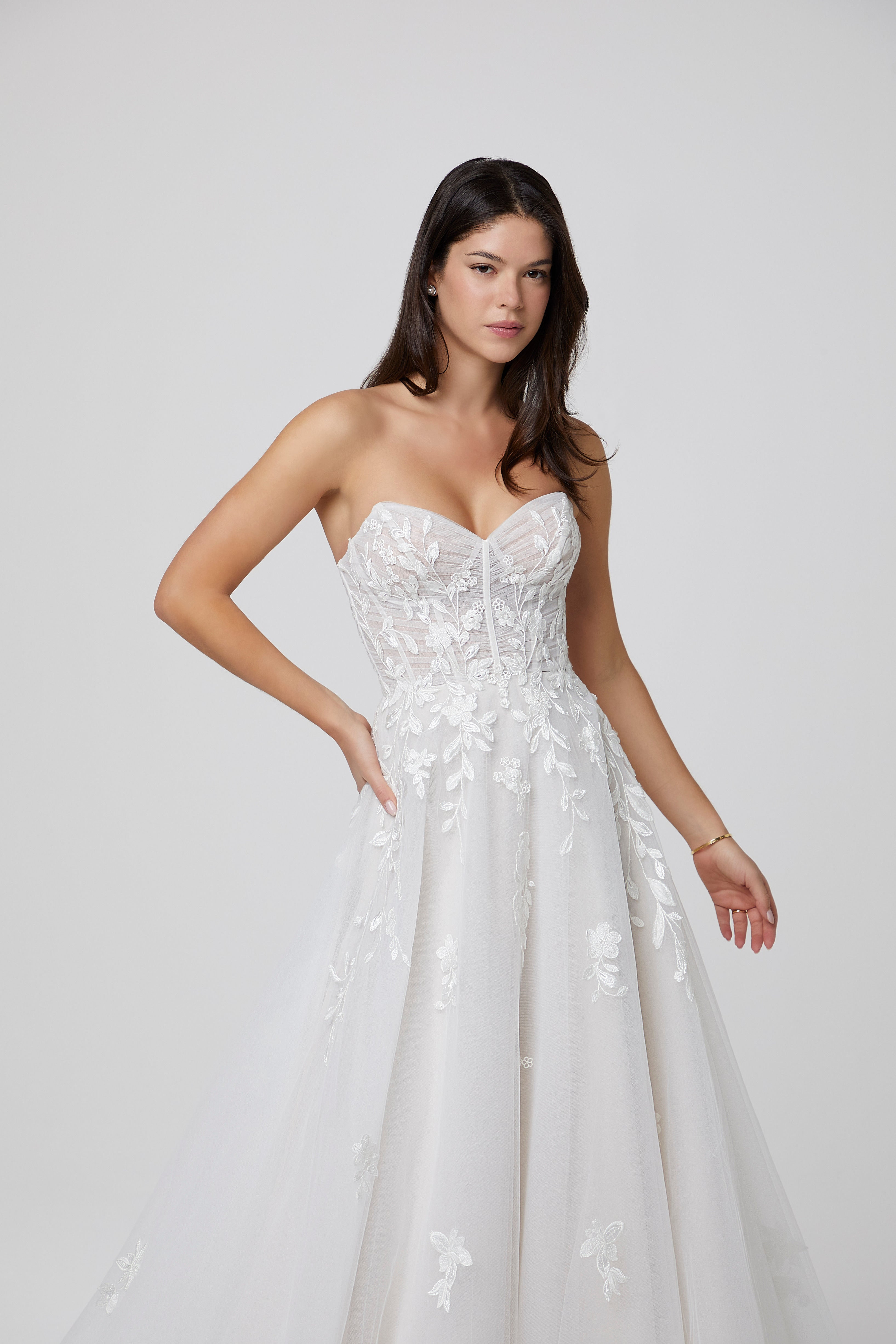 Roksana Amore Gowns E2672-0053