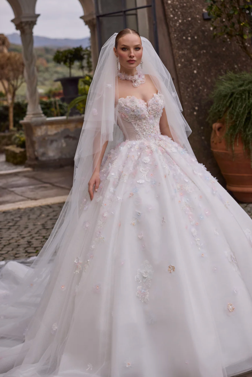 Apple Wedding Dress