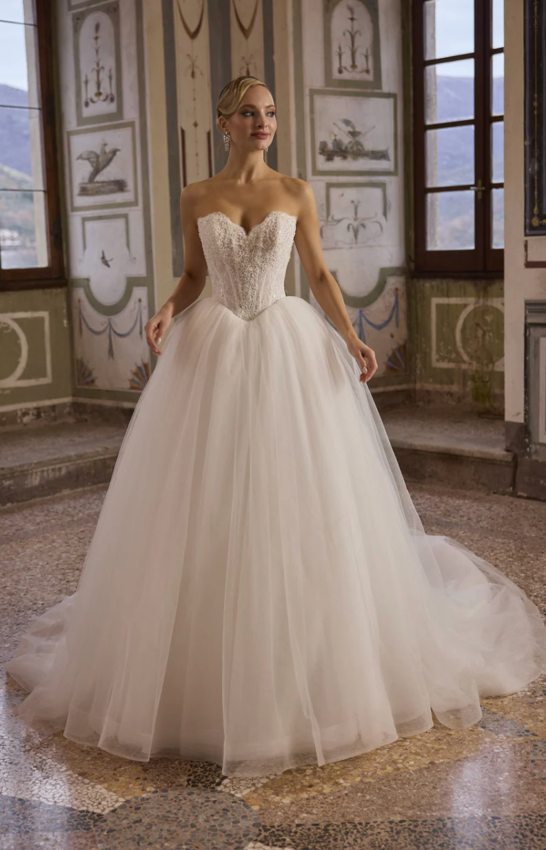Agrigento Wedding Dress Amore Gowns Screenshot2026-07-24at5.36.40pm
