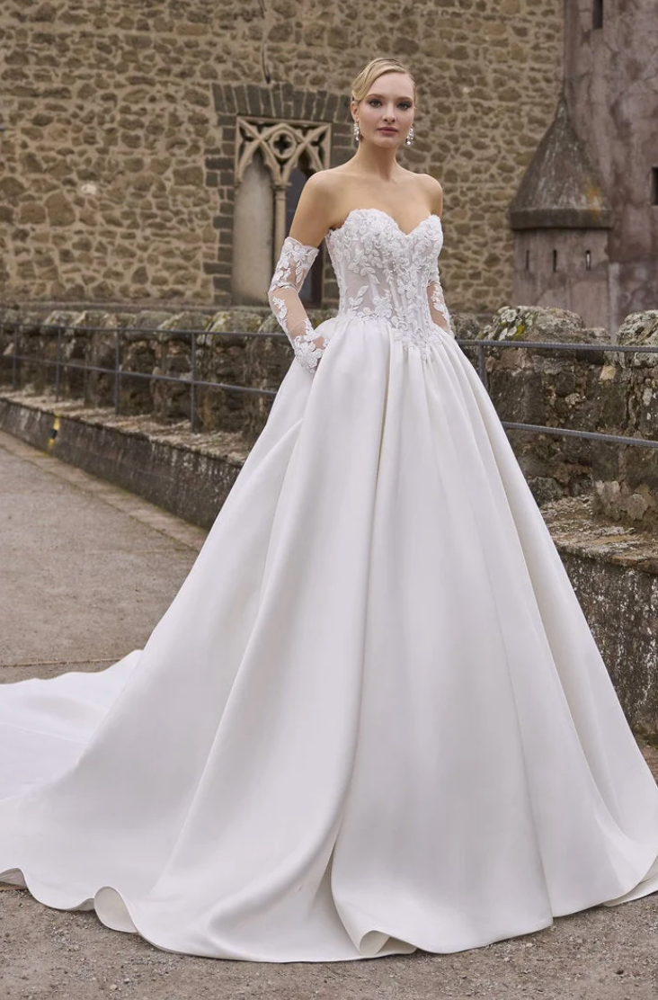 Alma Wedding Dress