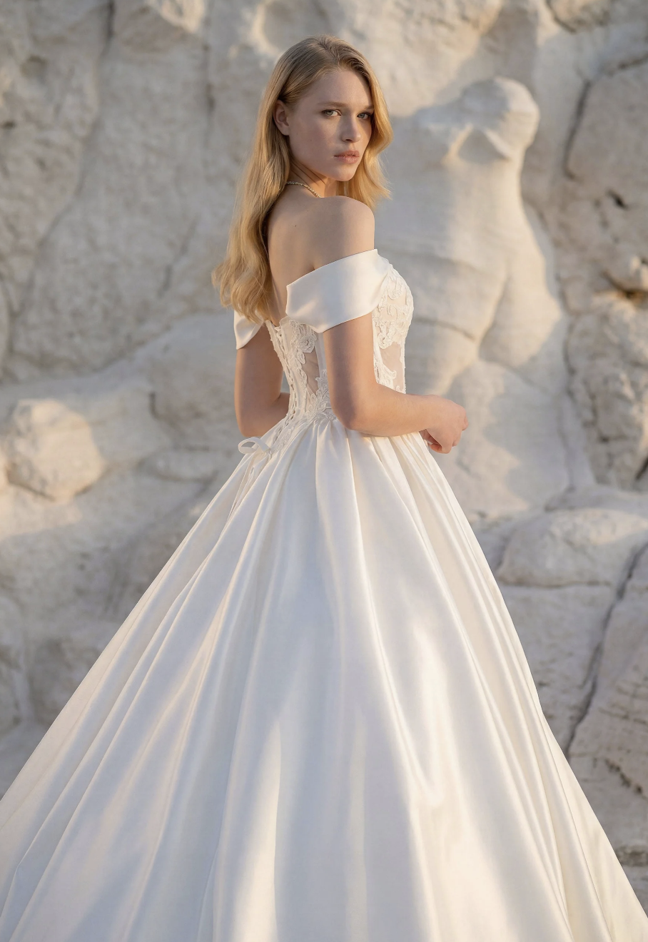 Toviana Wedding Dress Amore Gowns Screenshot2026-08-19at9.25.35pm