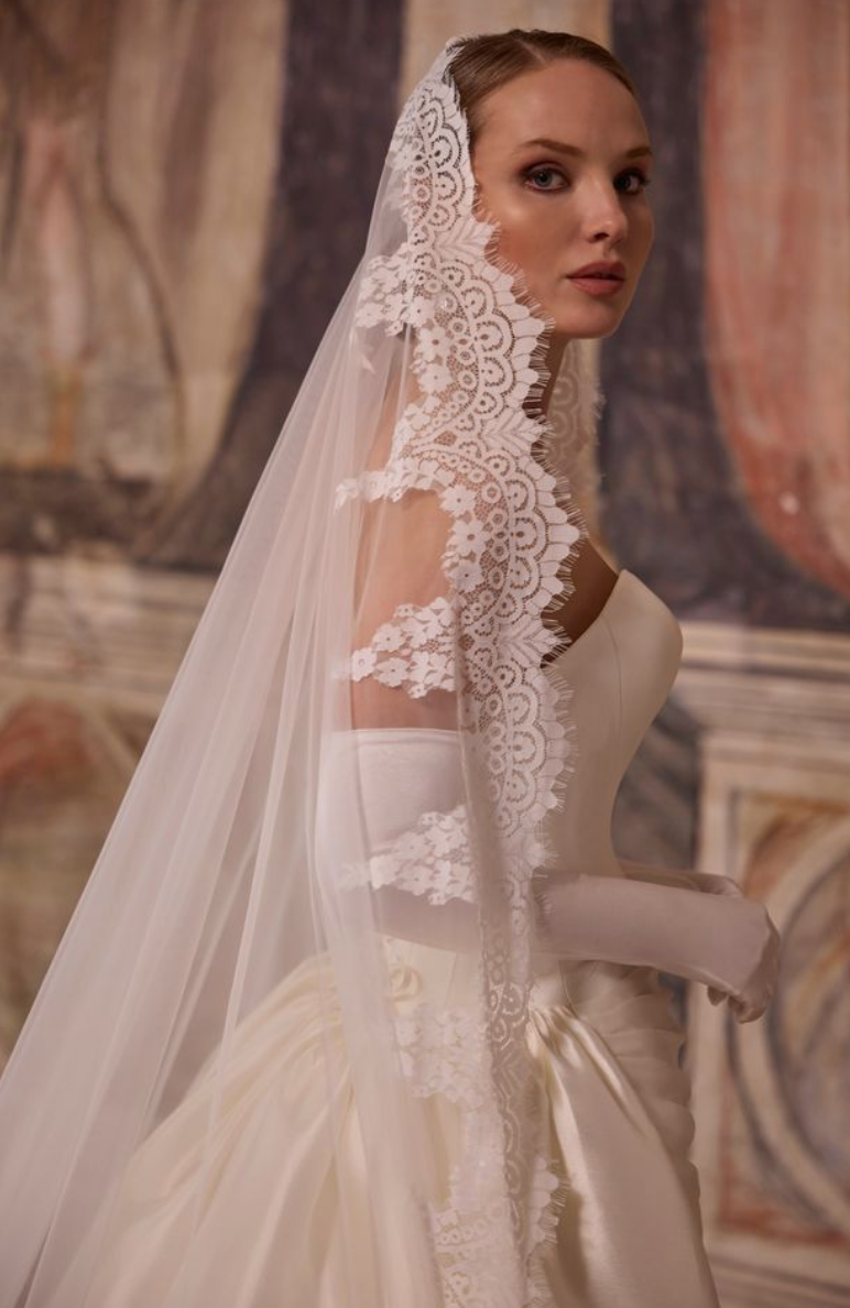 Agostina Wedding Dress Amore Gowns Screenshot_2026-07-21_at_10.07.51_pm