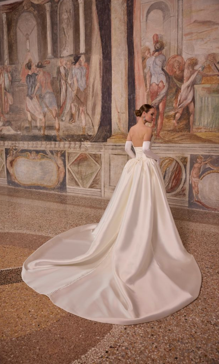 Agostina Wedding Dress Amore Gowns Screenshot_2026-07-21_at_10.07.58_pm