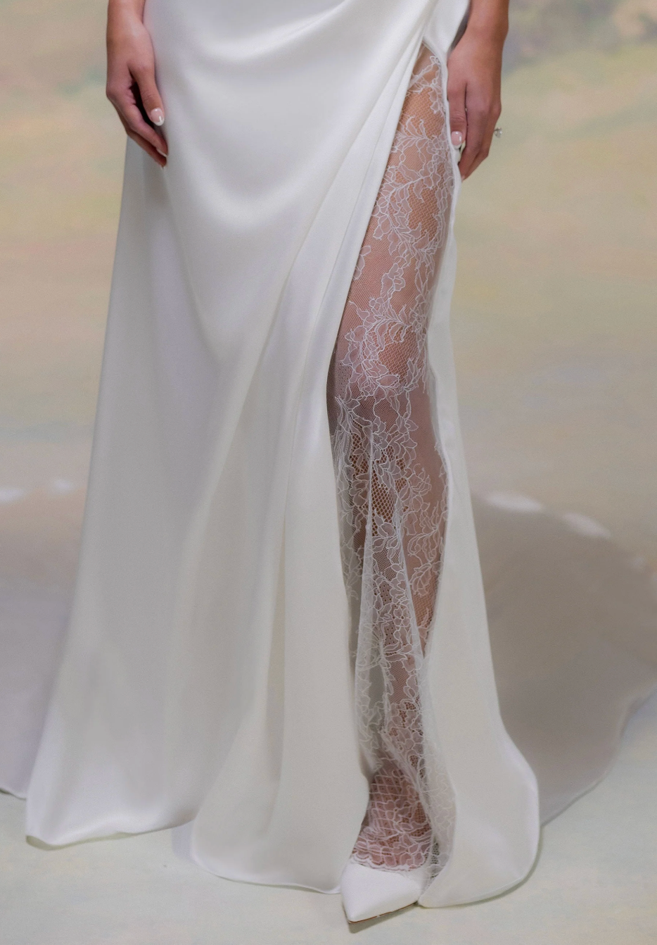 1050036 Amore Gowns Screenshot_2026-07-21_at_2.39.01_pm