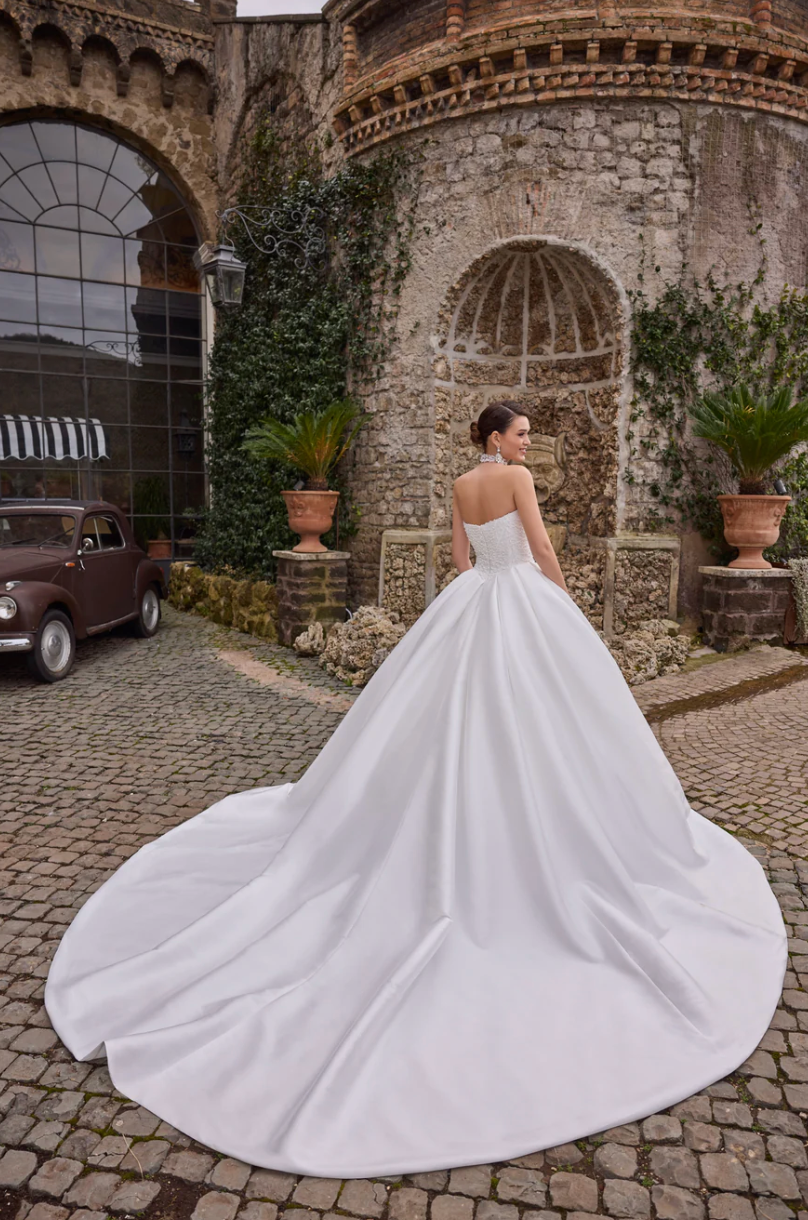 Aglaia Wedding Dress