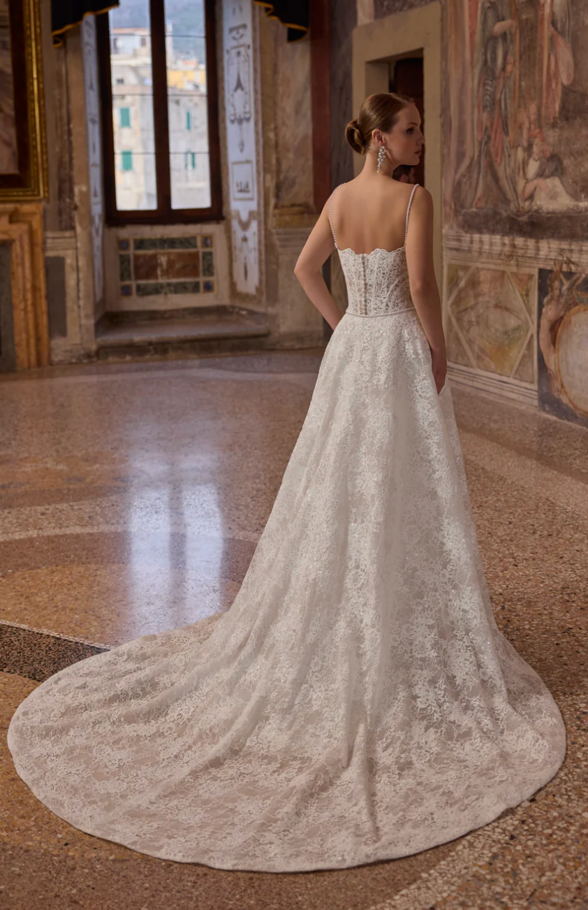 Alisoun Wedding Dress