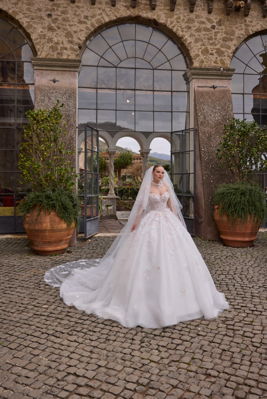 Apple Wedding Dress