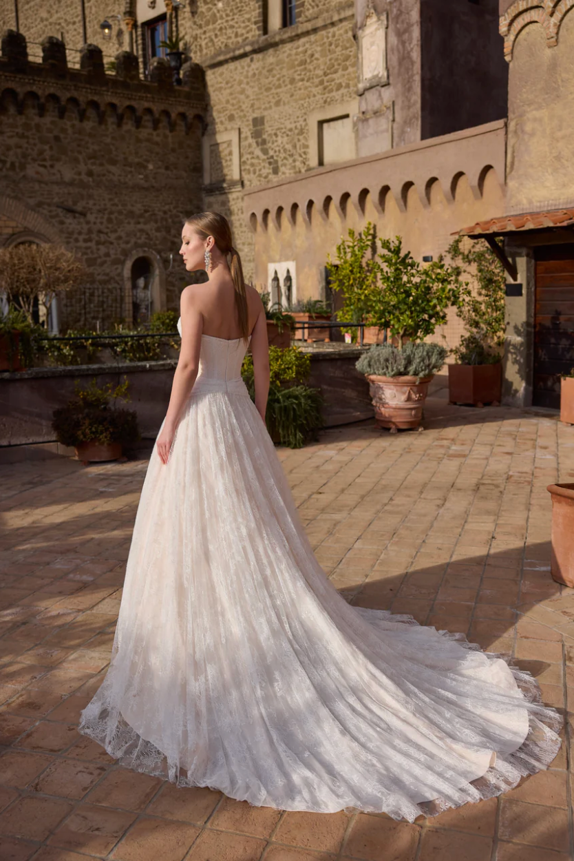 Aldabella Wedding Dress