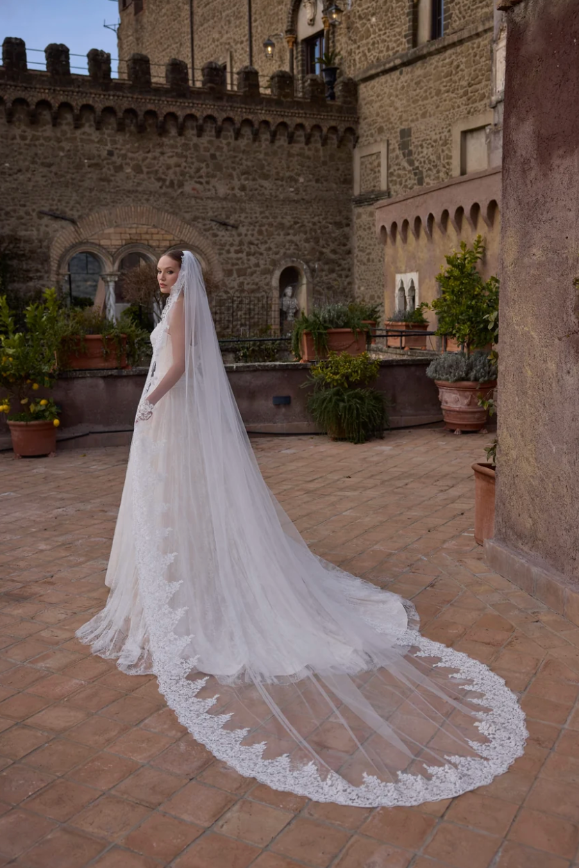 Aldabella Wedding Dress