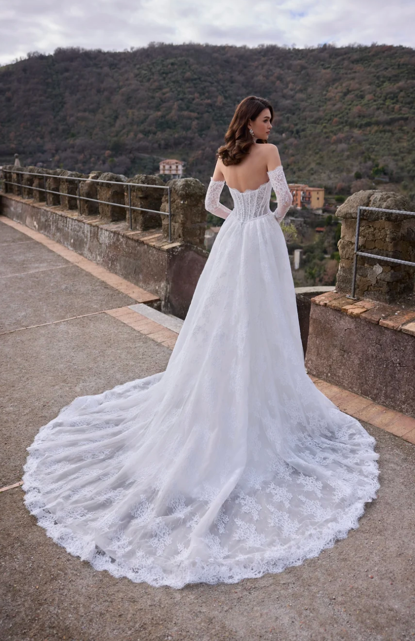Almeria Wedding Dress