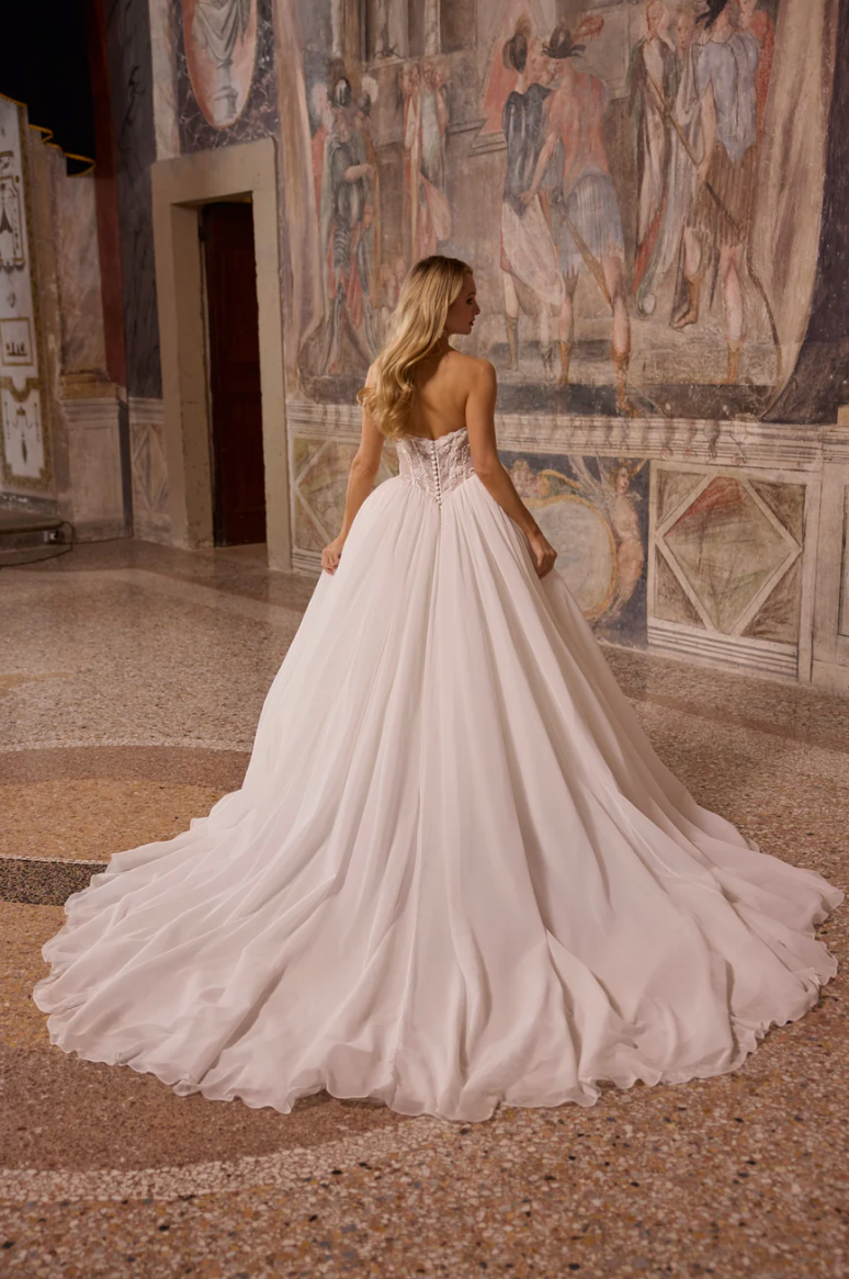 Alissandrine Wedding Dress
