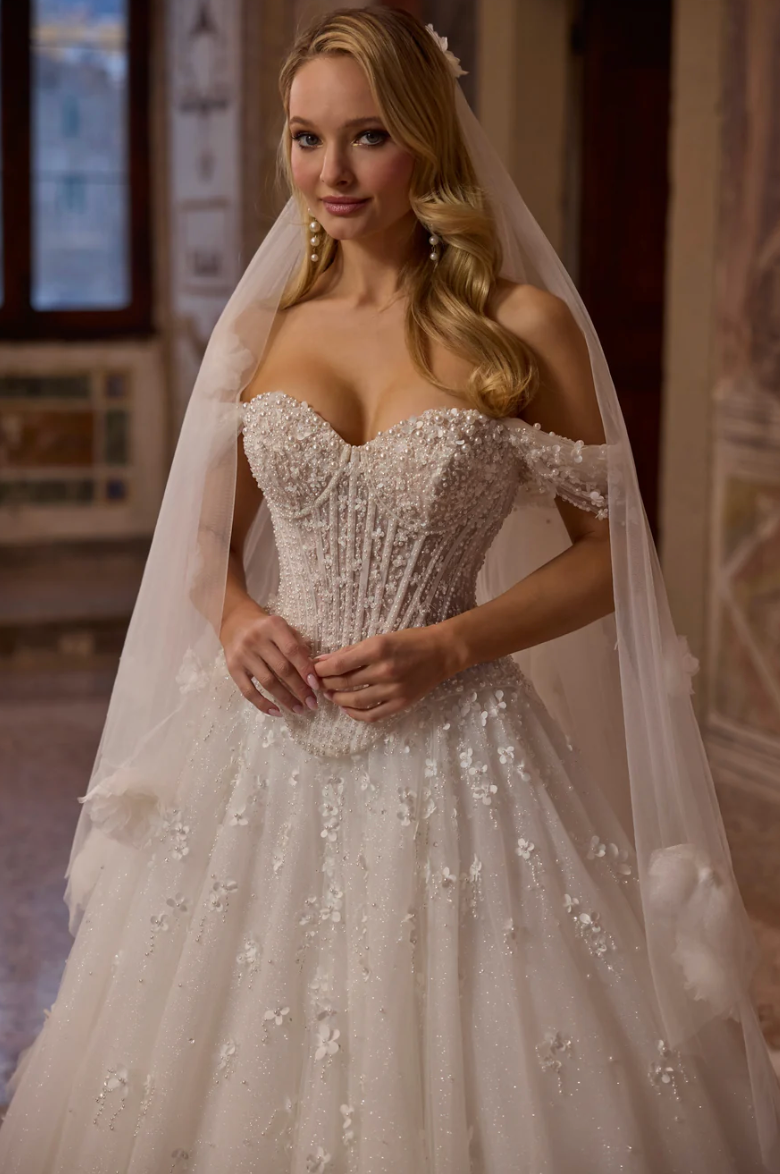 Allagracia Wedding Dress