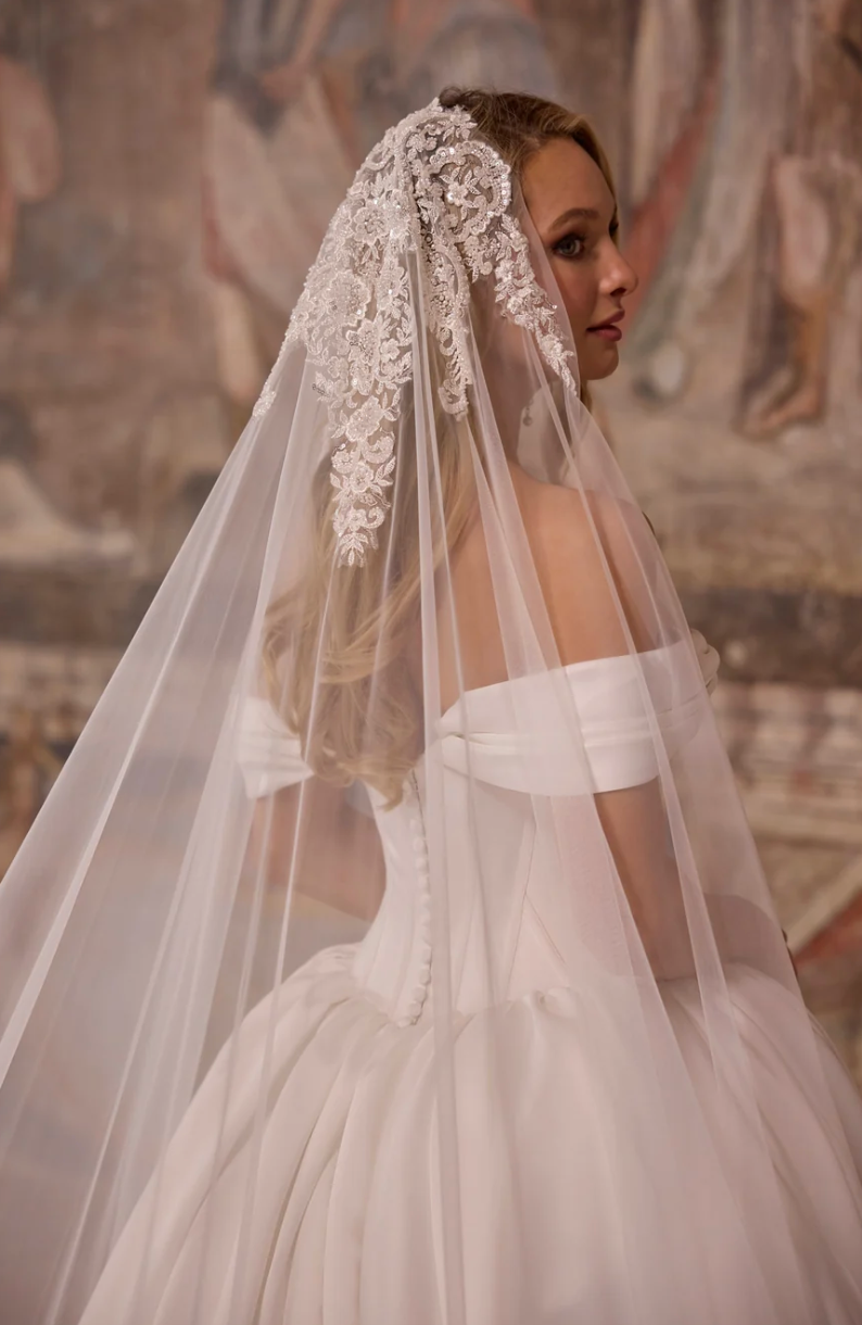 Amedee Wedding Dress