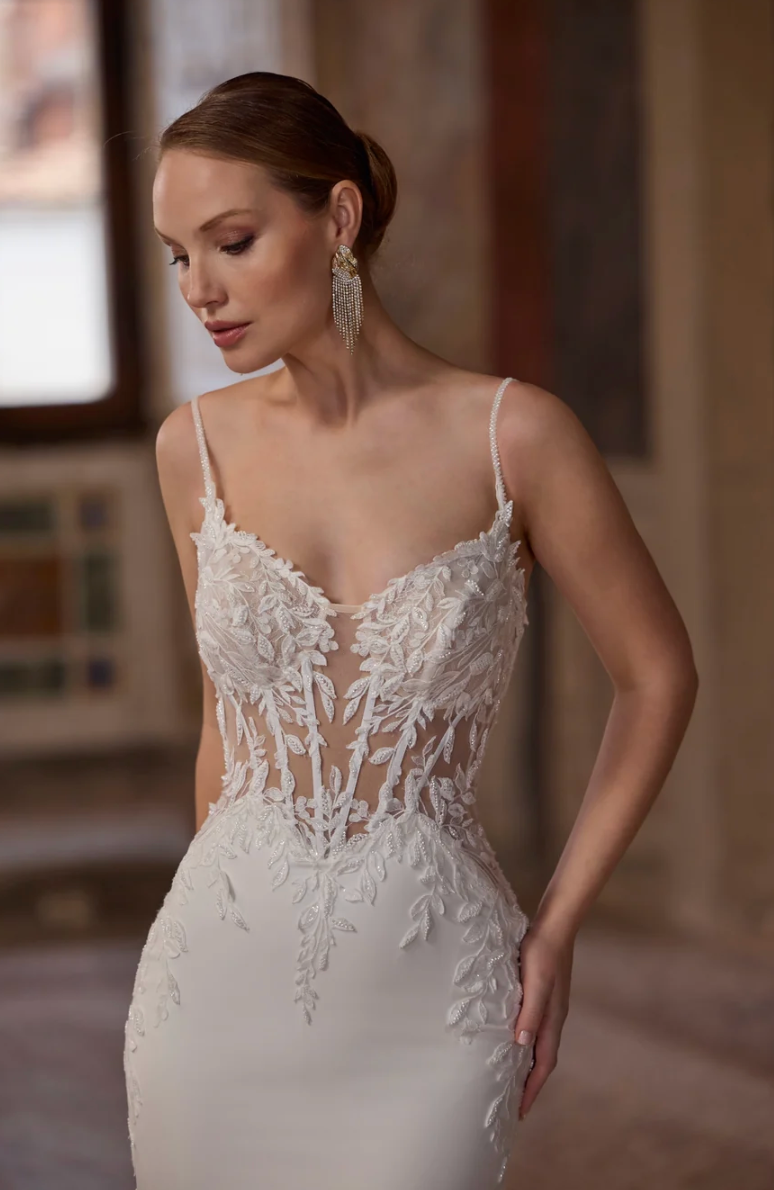 Aneira Wedding Dress