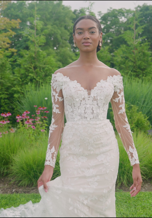 Seely Wedding Dress Morilee e015e47cb40b4c839fbdb55118096b08.thumbnail.0000000000_610x_179c4456-019d-4100-be8c-75b6315e60b4