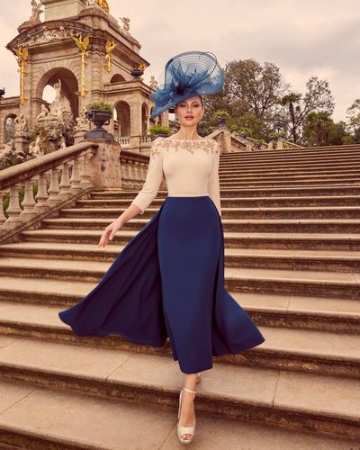 992480 Amore Gowns https___cloud.tagbox.com_media_1771776_2192703_484874_17863382127439862_573047598_1137495808501495_5293831030989709961_n