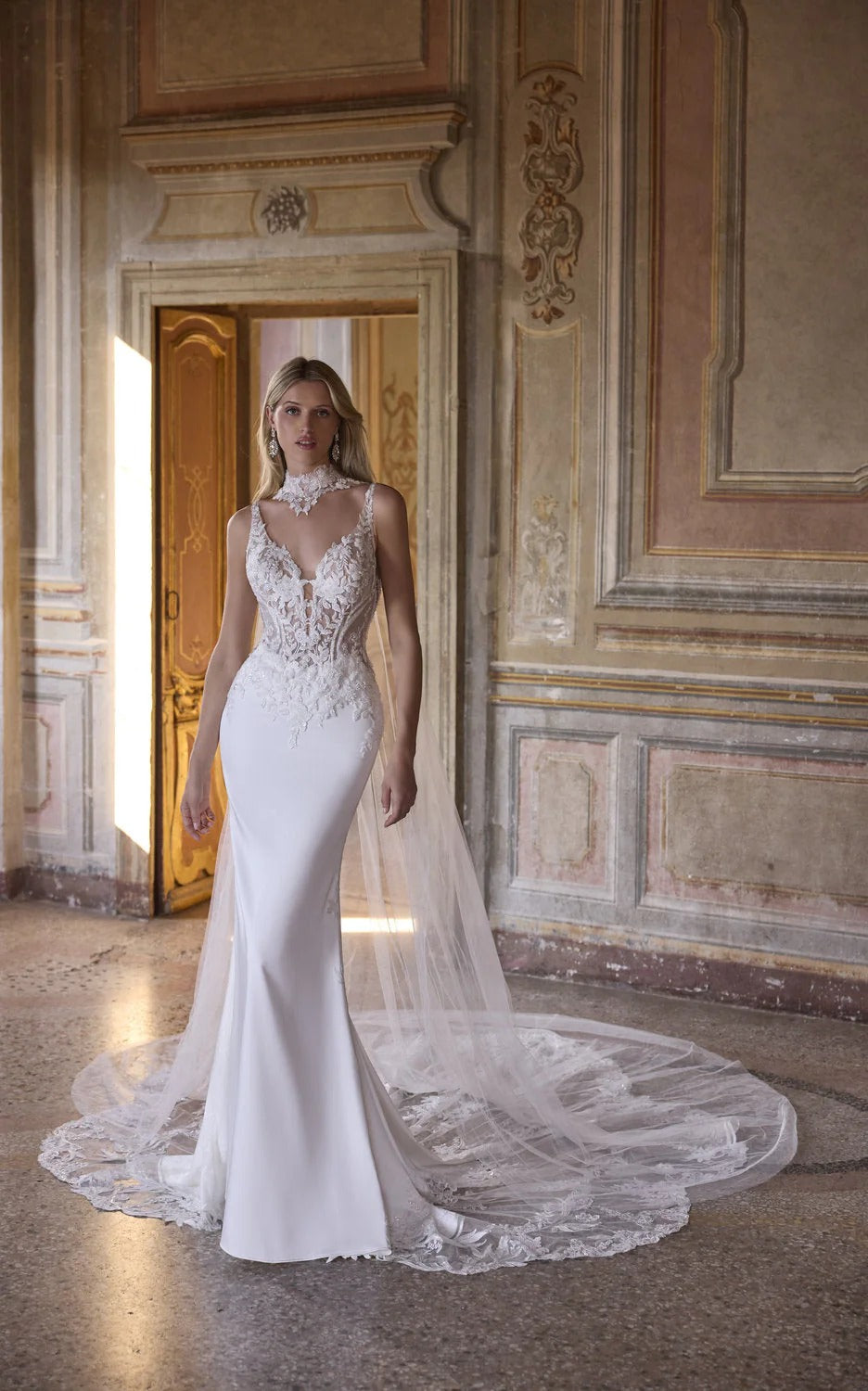 10336 Amore Gowns imgi_102_63224-10336_03544_2048x_8837ea3c-70da-41ac-90c1-06843367137a