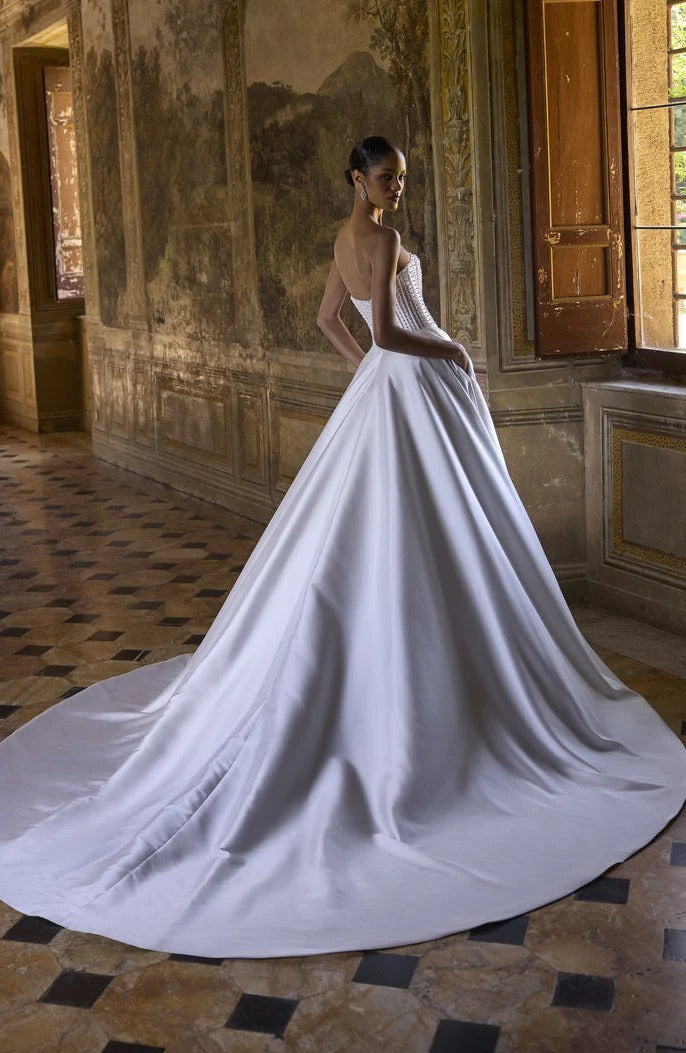 Aime Wedding Dress Amore Gowns imgi_103_63213_01241_1728x_7fab53b9-af63-4745-9225-15ae81a85b24