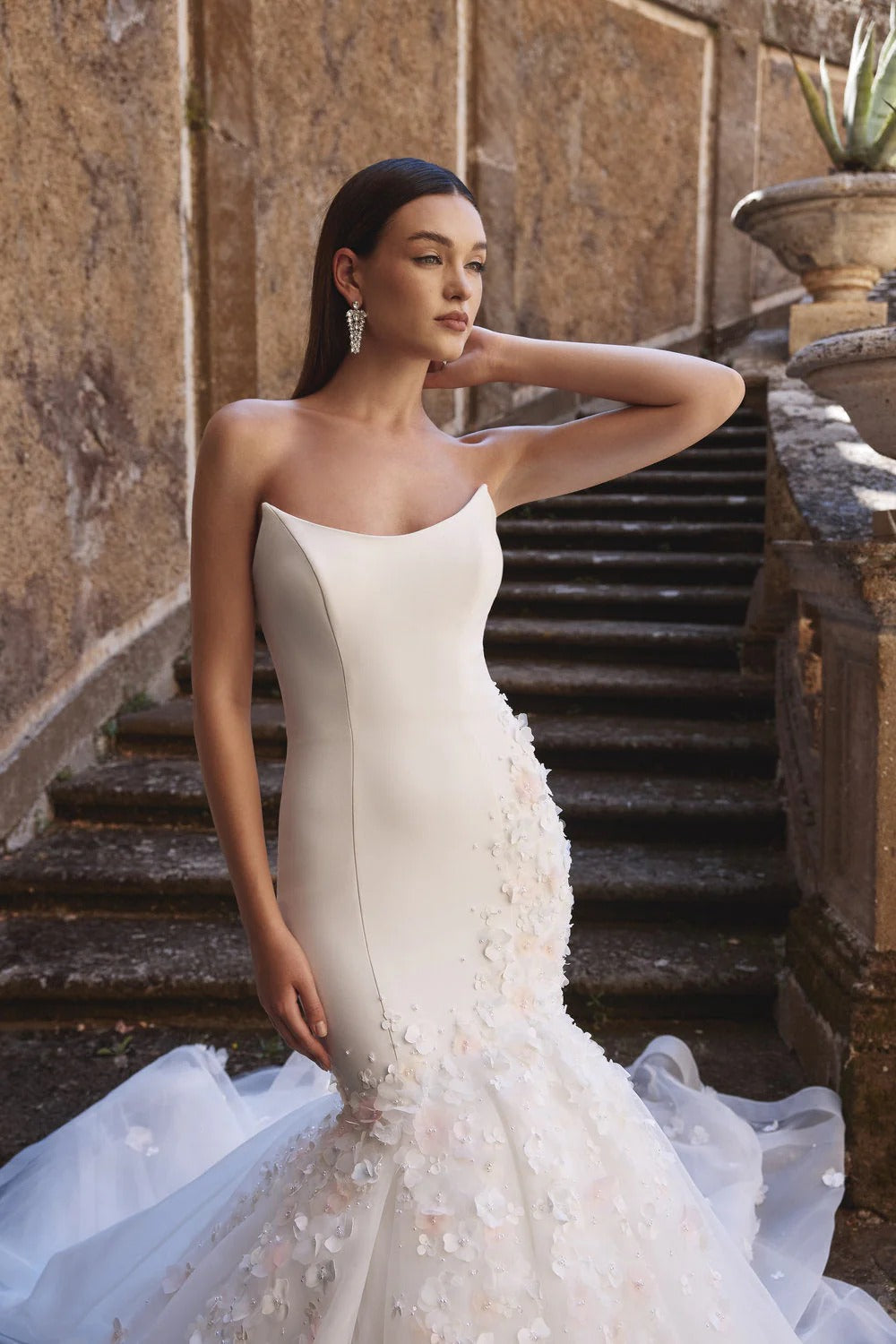 Adele Wedding Dress Amore Gowns imgi_108_63203-10305_00037_2048x_146a1f5a-536f-4fba-bf03-fbefd733ba51