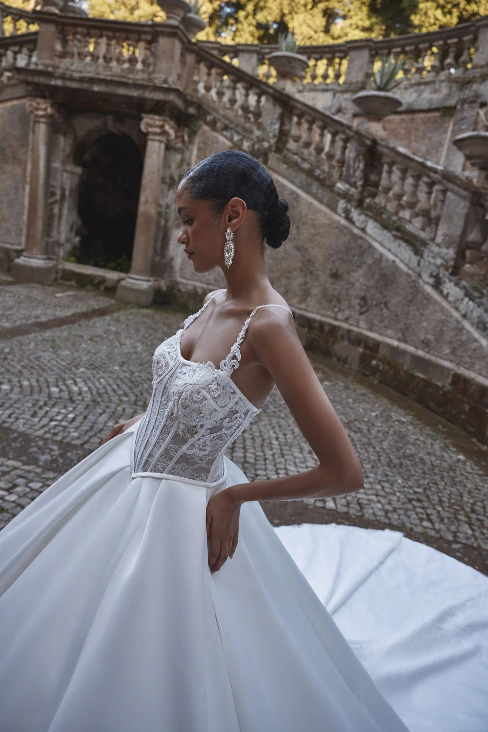 Acantha Wedding Dress Amore Gowns imgi_115_63205_03612_1728x_06ffaf75-651b-4f6f-b5b0-ebf7a946beab