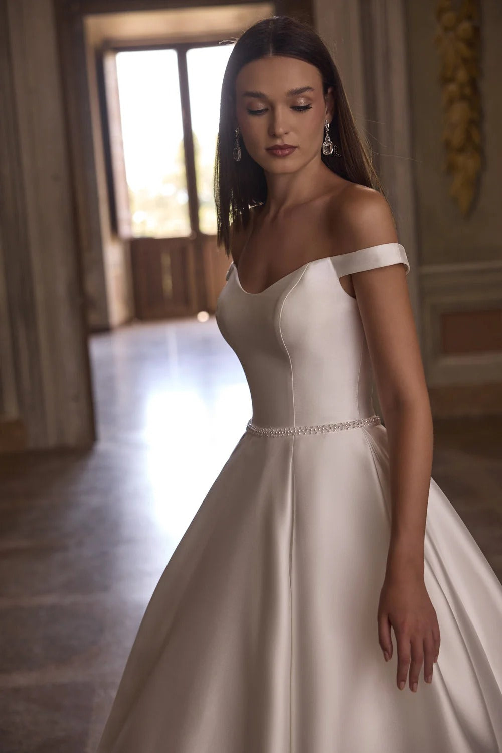 63221 Amore Gowns imgi_115_63221-10339_02674_2048x_dd38daa3-7c60-414e-89f3-172a617fac8c