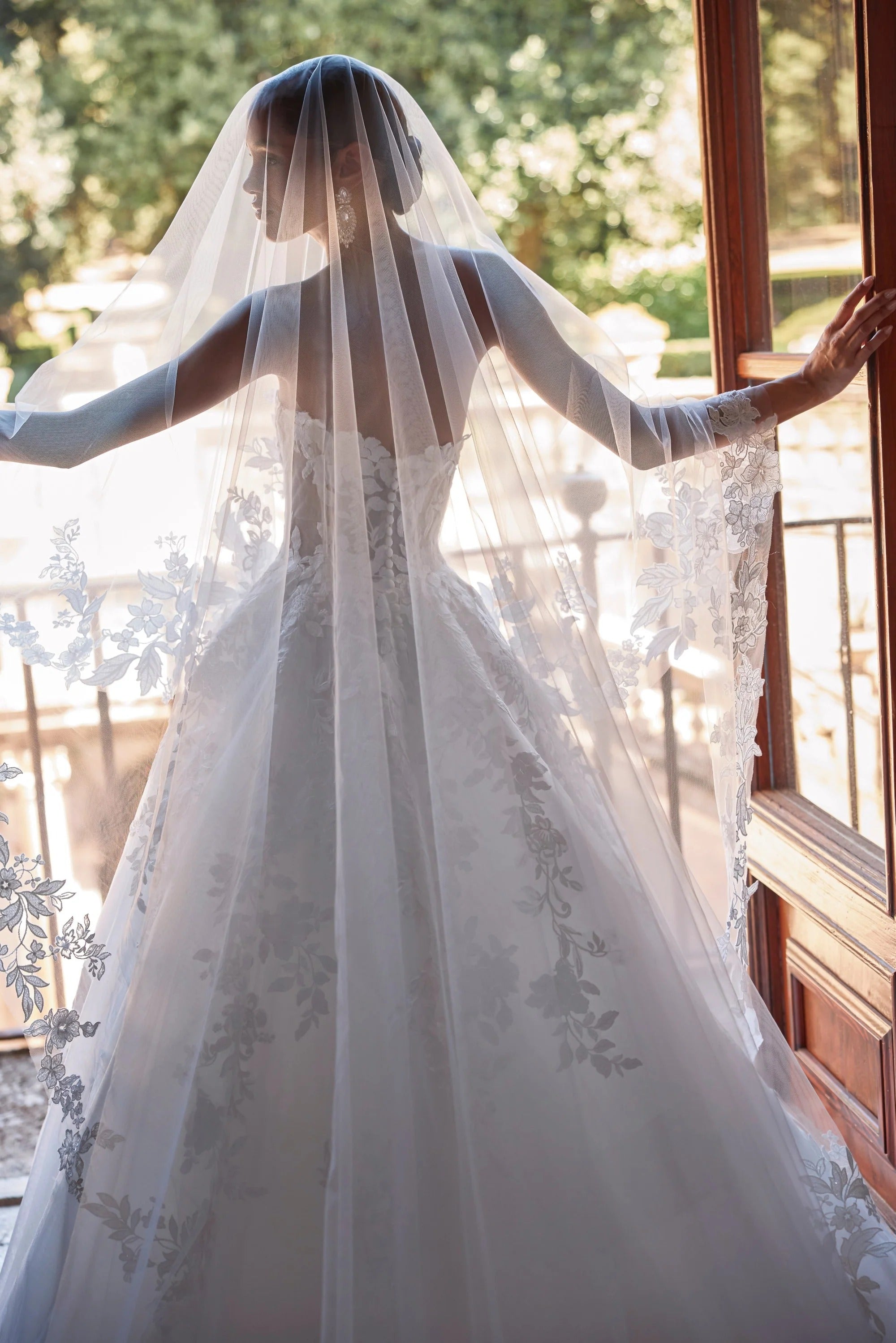63218 Amore Gowns imgi_145_63218-10313-10312_02028_2048x_9be64044-6f18-4431-9564-90a08f592545