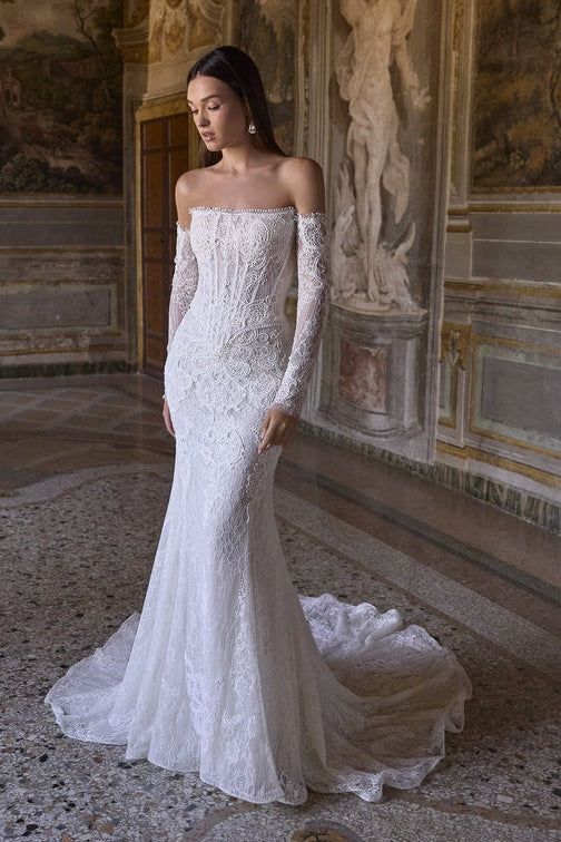 63266 Amore Gowns imgi_89_63266-10320-10343_01053_1728x_8f25fae0-69fd-4c13-96da-01880c6aeda3