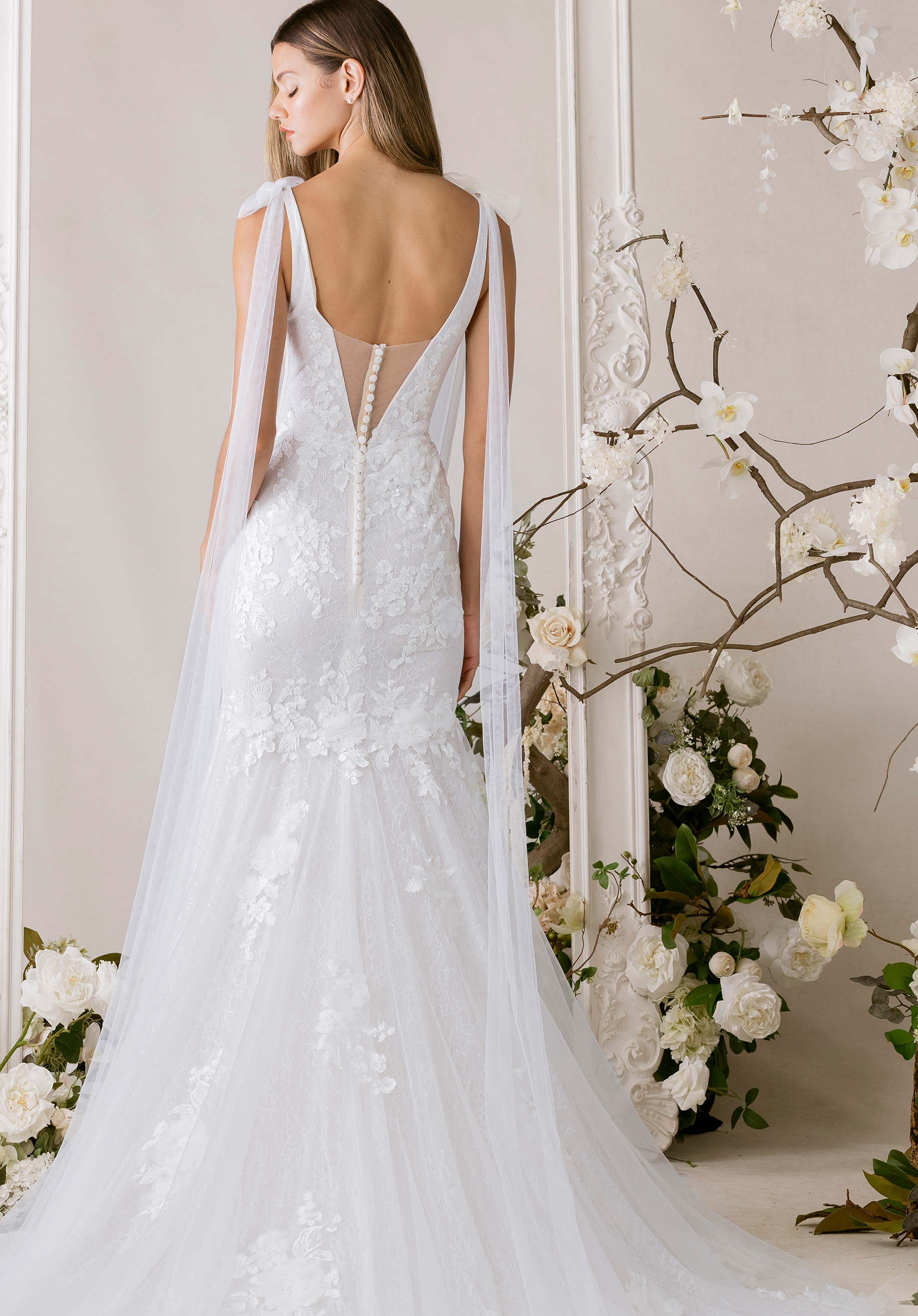 1010000 Amore Gowns product_img_1010000_gallery_img_2_ab8d779e-e40a-4c68-ac00-64a1bbbe0115