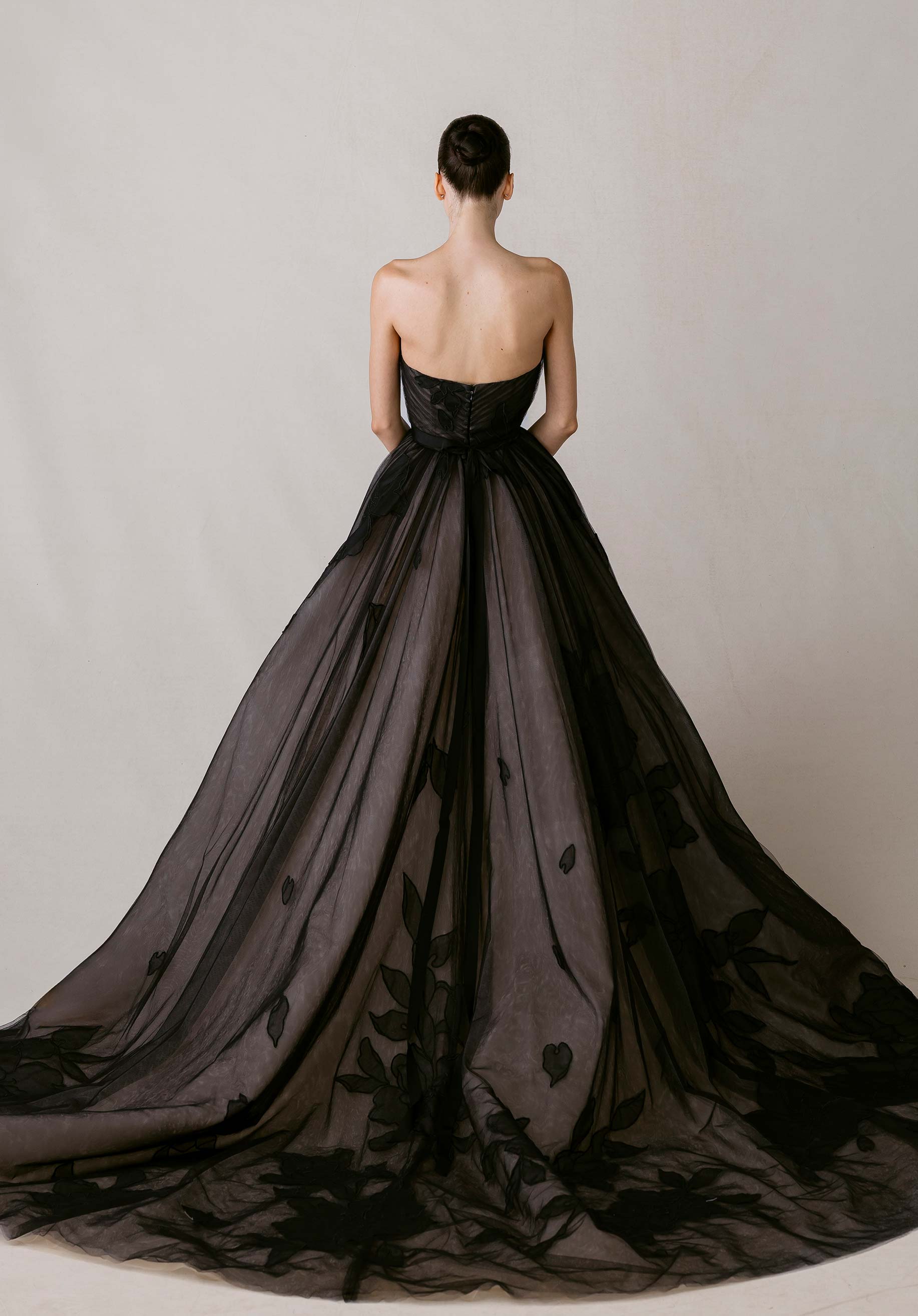 1010007 Amore Gowns product_img_1010007_gallery_img_9_884bf776-e6a0-4679-aaf8-97c6b3eecc67