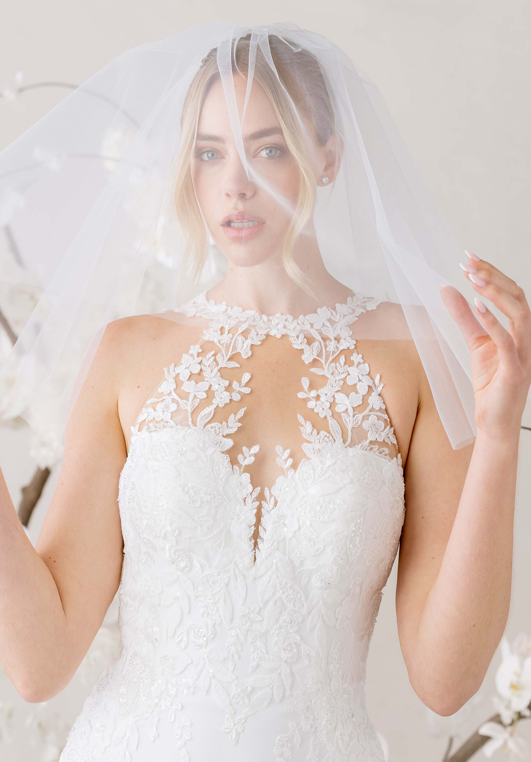 1010013 Amore Gowns product_img_1010013_gallery_img_2_a813aa1d-3e28-43fc-8492-1f59bfe887c6