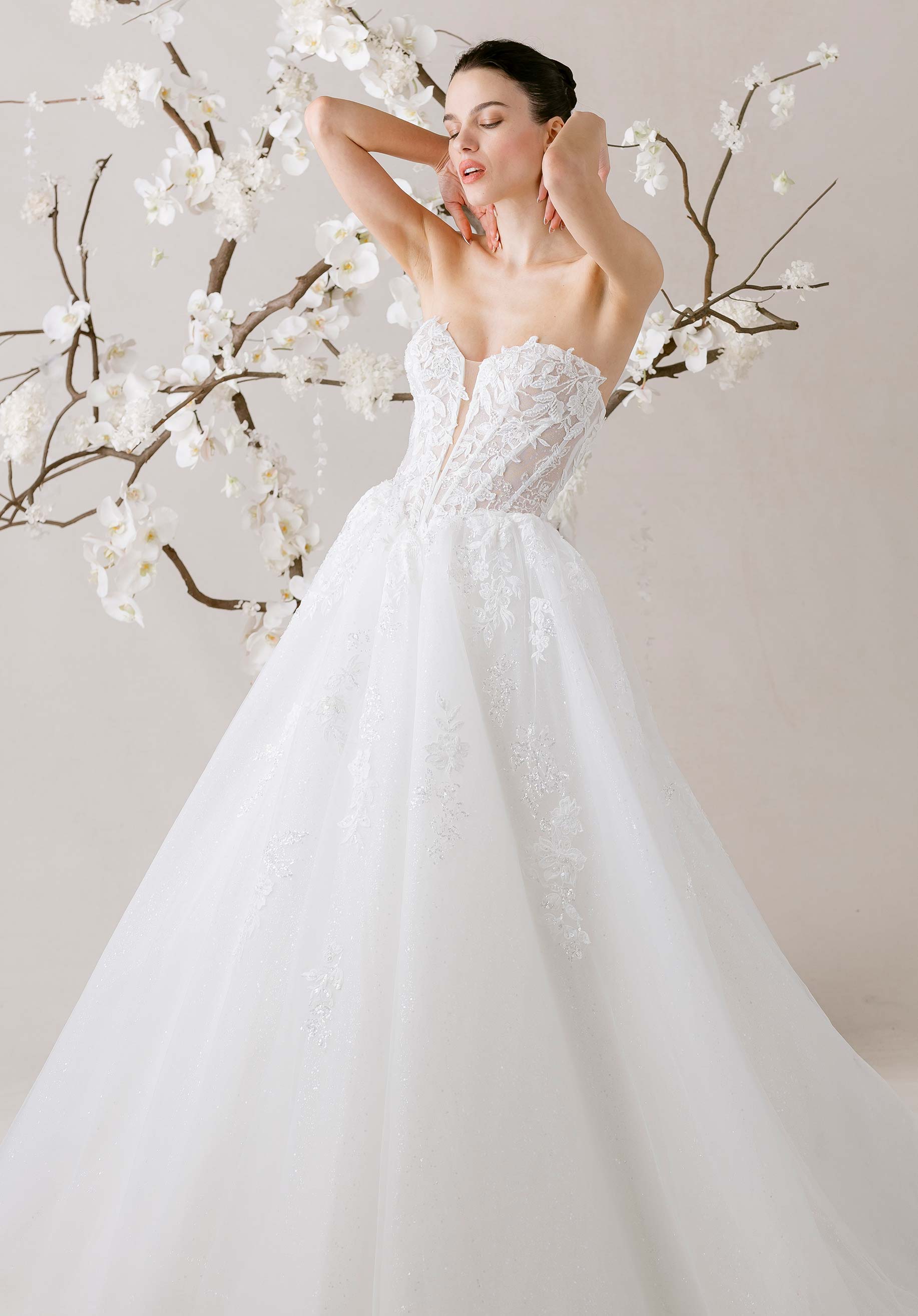 1010019 Amore Gowns product_img_1010019_gallery_img_1_2dbaf3ea-bd15-4a1c-911d-47a3d66e2d58