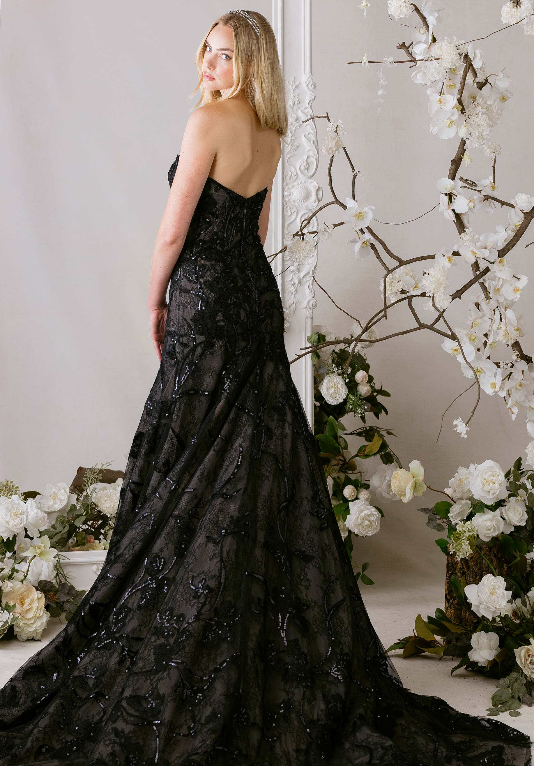 1010032 Amore Gowns product_img_1010032_gallery_img_6_c8b0939f-5392-4281-87a4-73d86a146801
