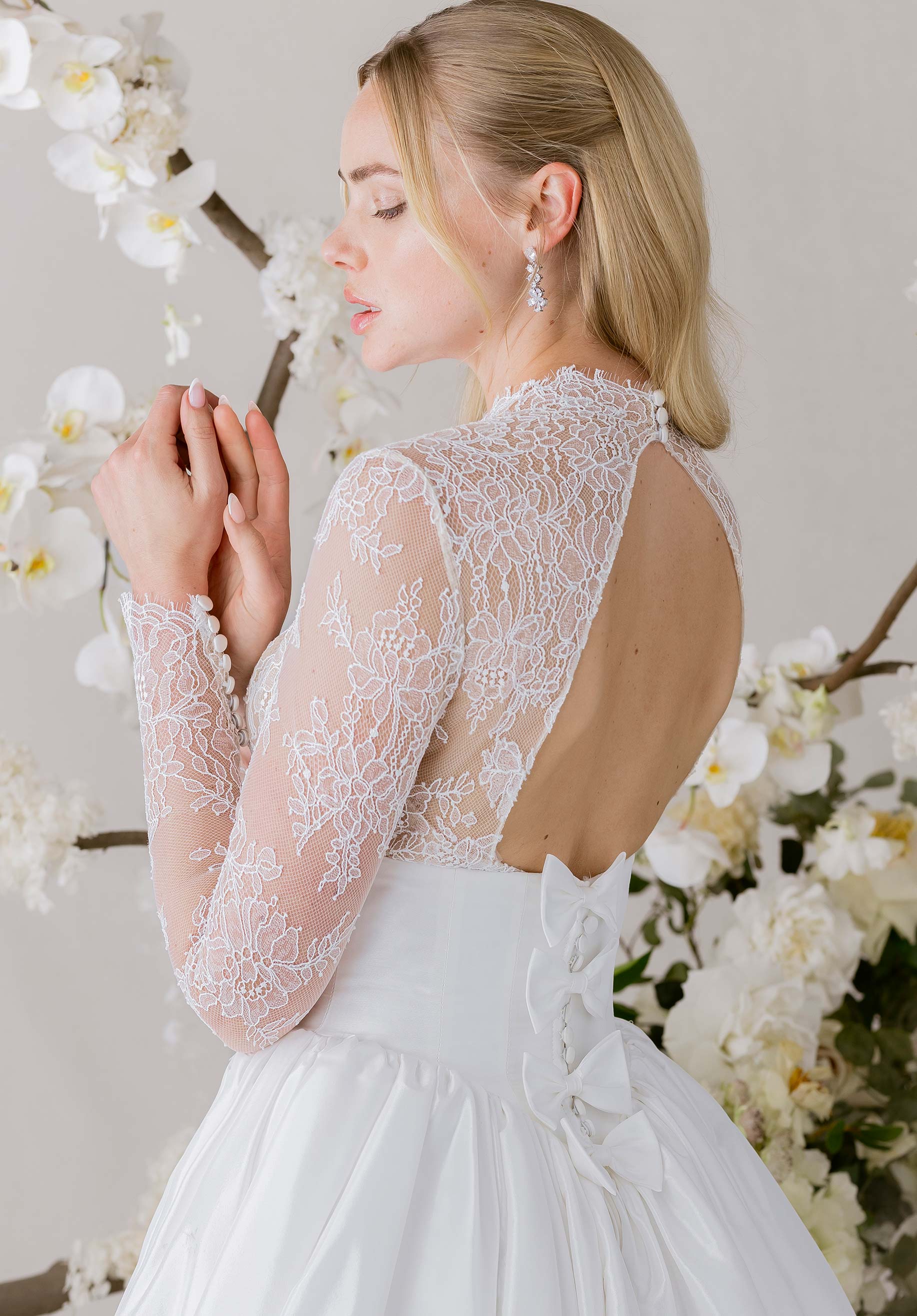 1010043 Amore Gowns product_img_1010043_gallery_img_2_5694a79e-5e7e-4986-8c13-7a064e6247e5