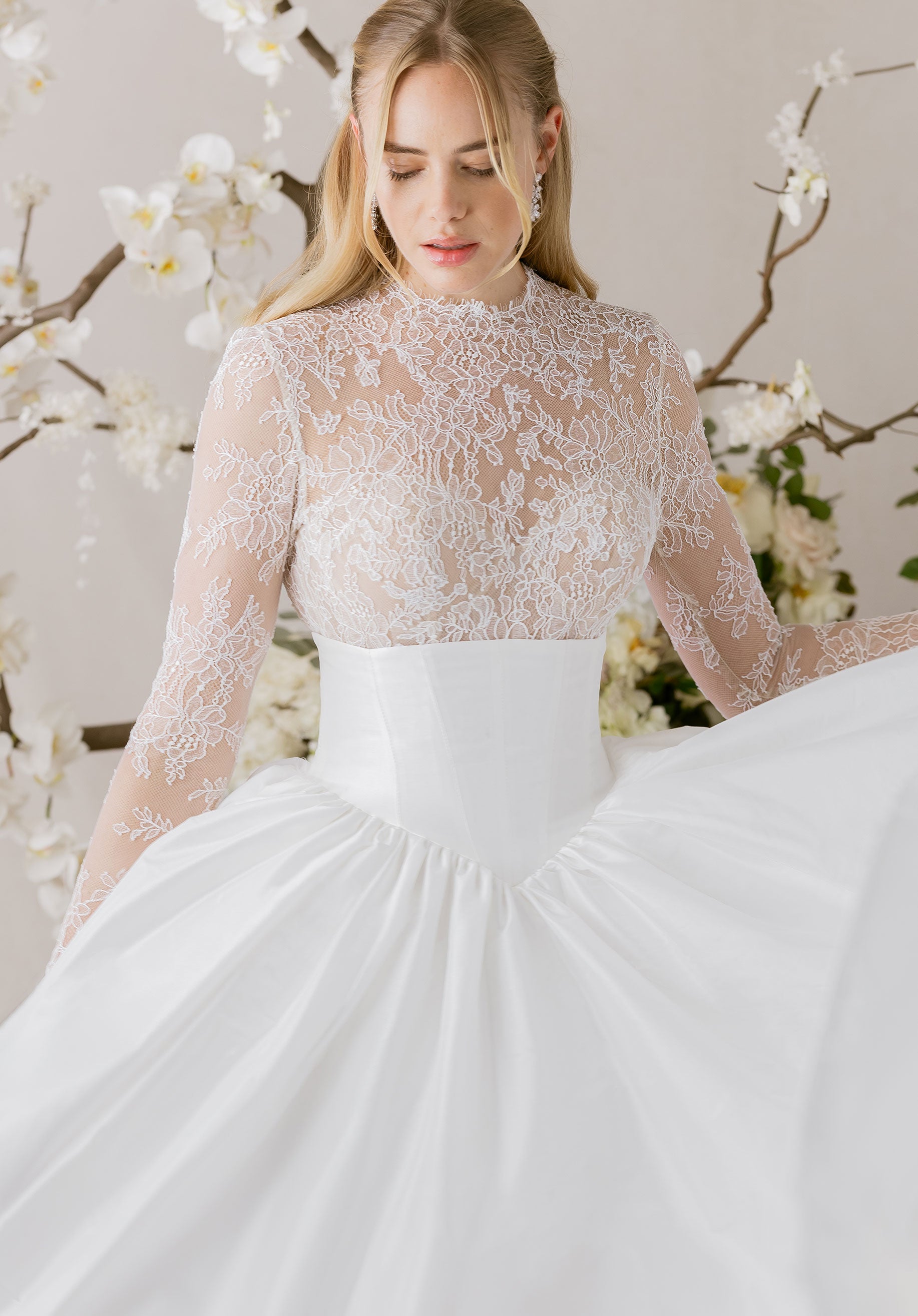1010043 Amore Gowns product_img_1010043_gallery_img_6