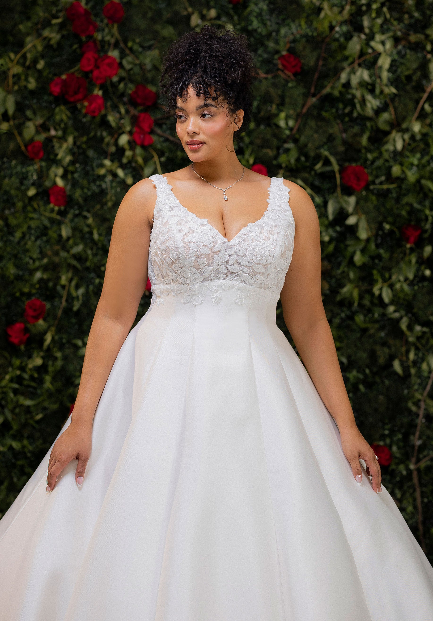 Tiziana Wedding Dress Amore Gowns product_img_1020016_gallery_img_1