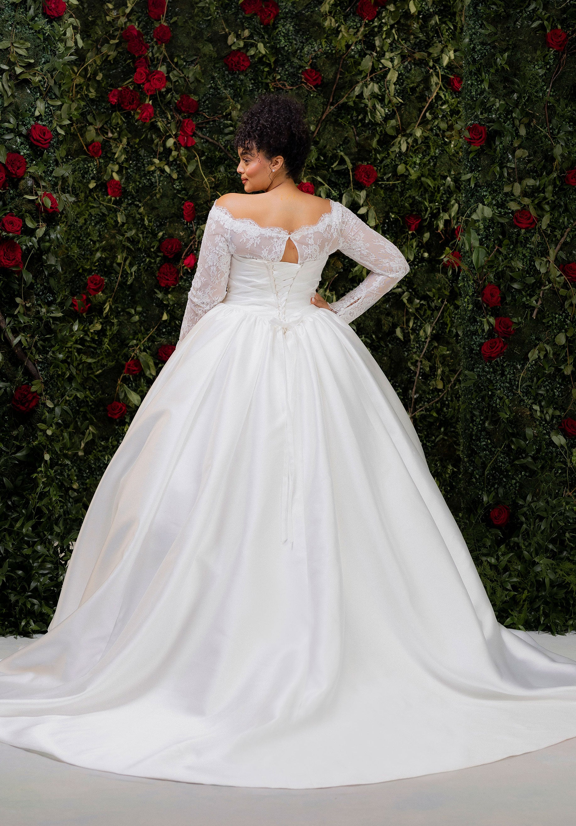 Tindra Wedding Dress Amore Gowns product_img_1020017_gallery_img_3