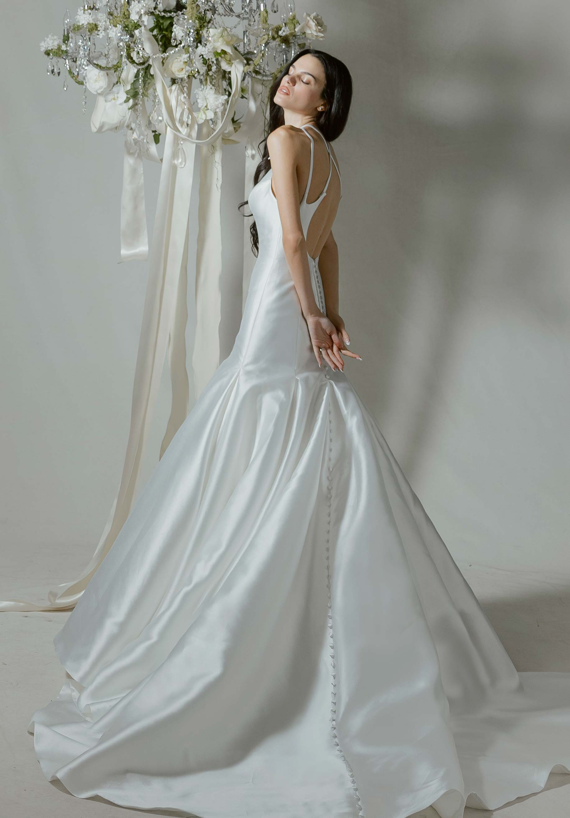 1025001 Amore Gowns product_img_1025001_gallery_img_2_449aebf7-f6b0-467d-b750-0d5d0f855122